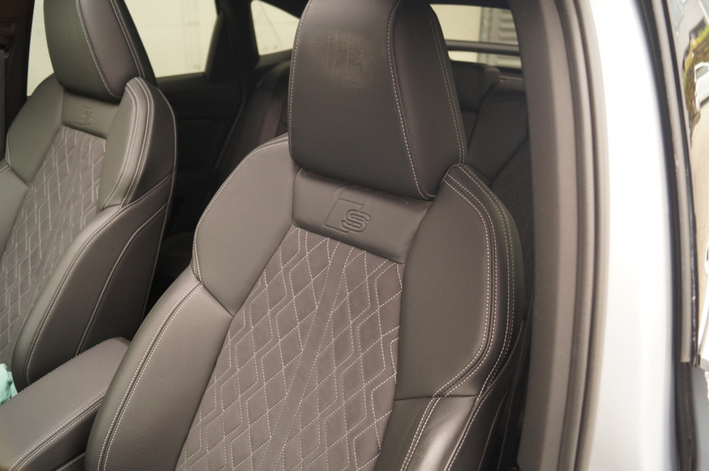 Foto van Audi Q4 Sportback 40 E-tron