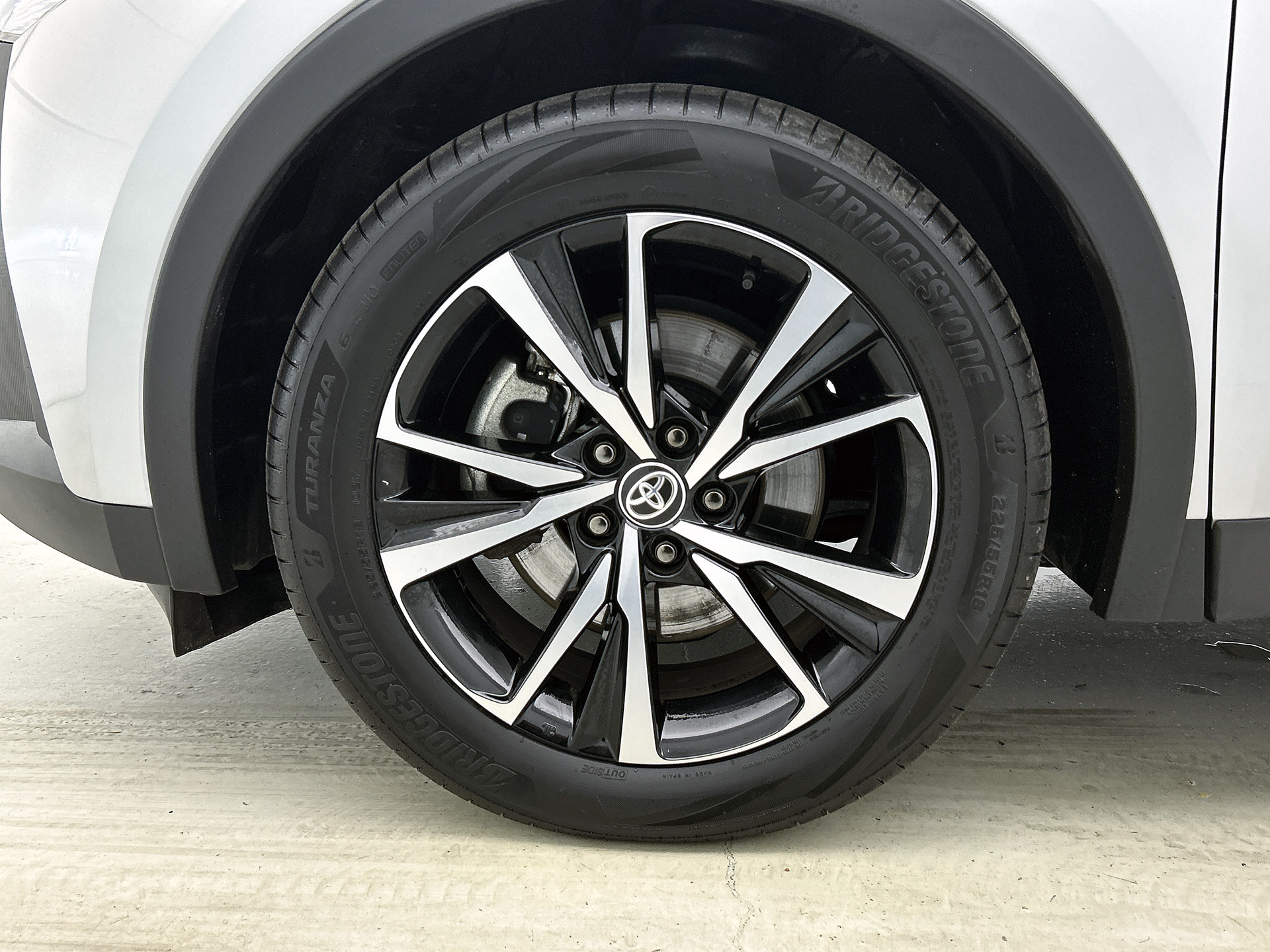 Foto van Toyota Toyota C-hr