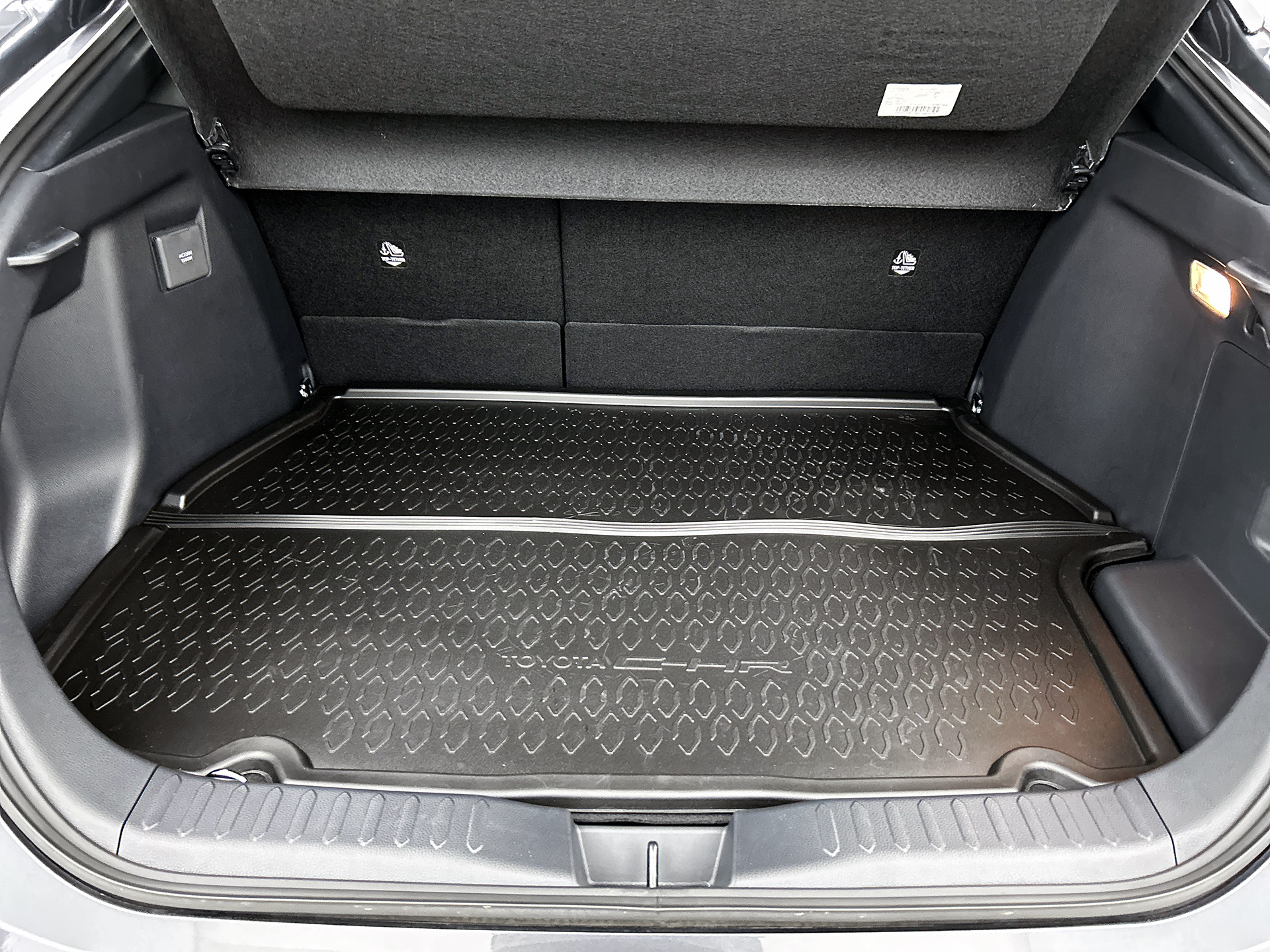 Foto van Toyota Toyota C-hr