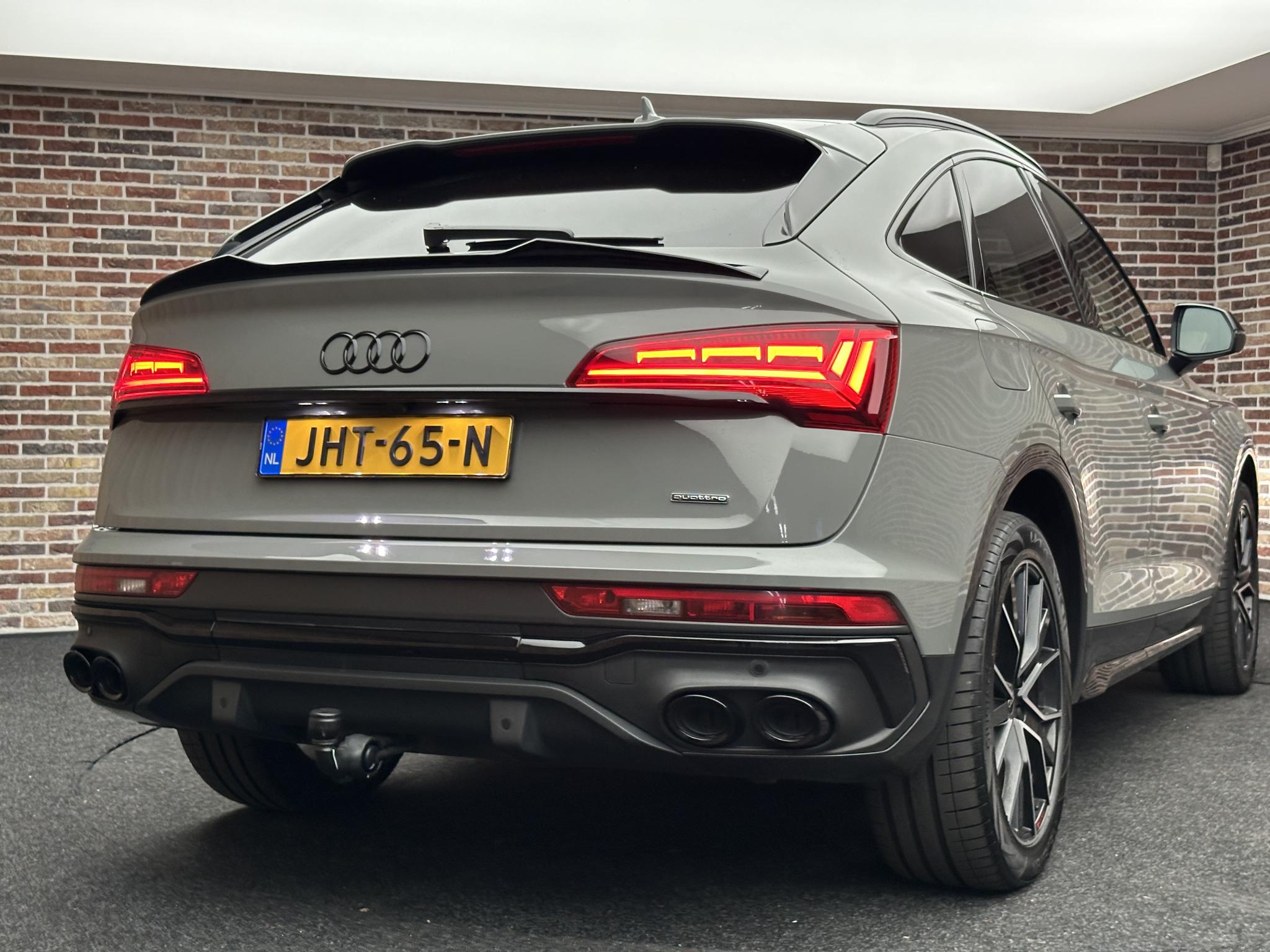 Foto van Audi Q5 Sportback 55 TFSI E