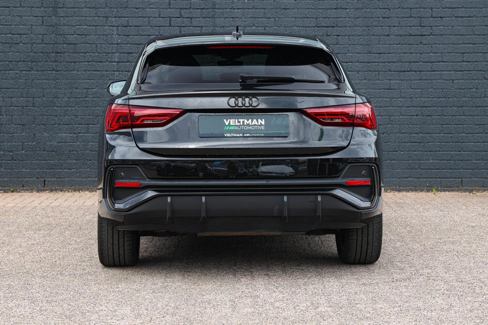 Foto van Audi Q3 Sportback E-tron
