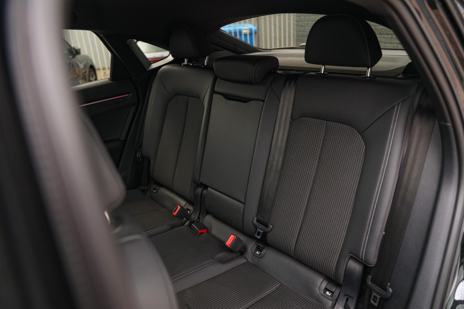Foto van Audi Q3 Sportback E-tron