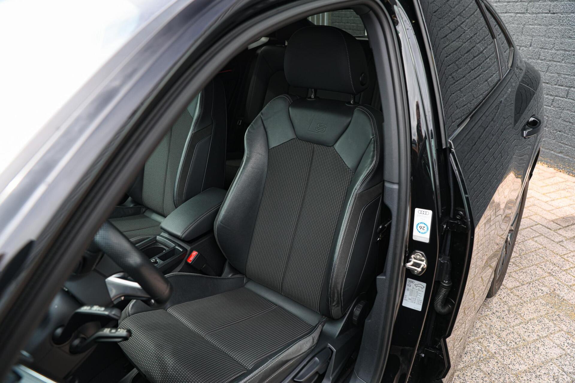 Foto van Audi Q3 Sportback E-tron