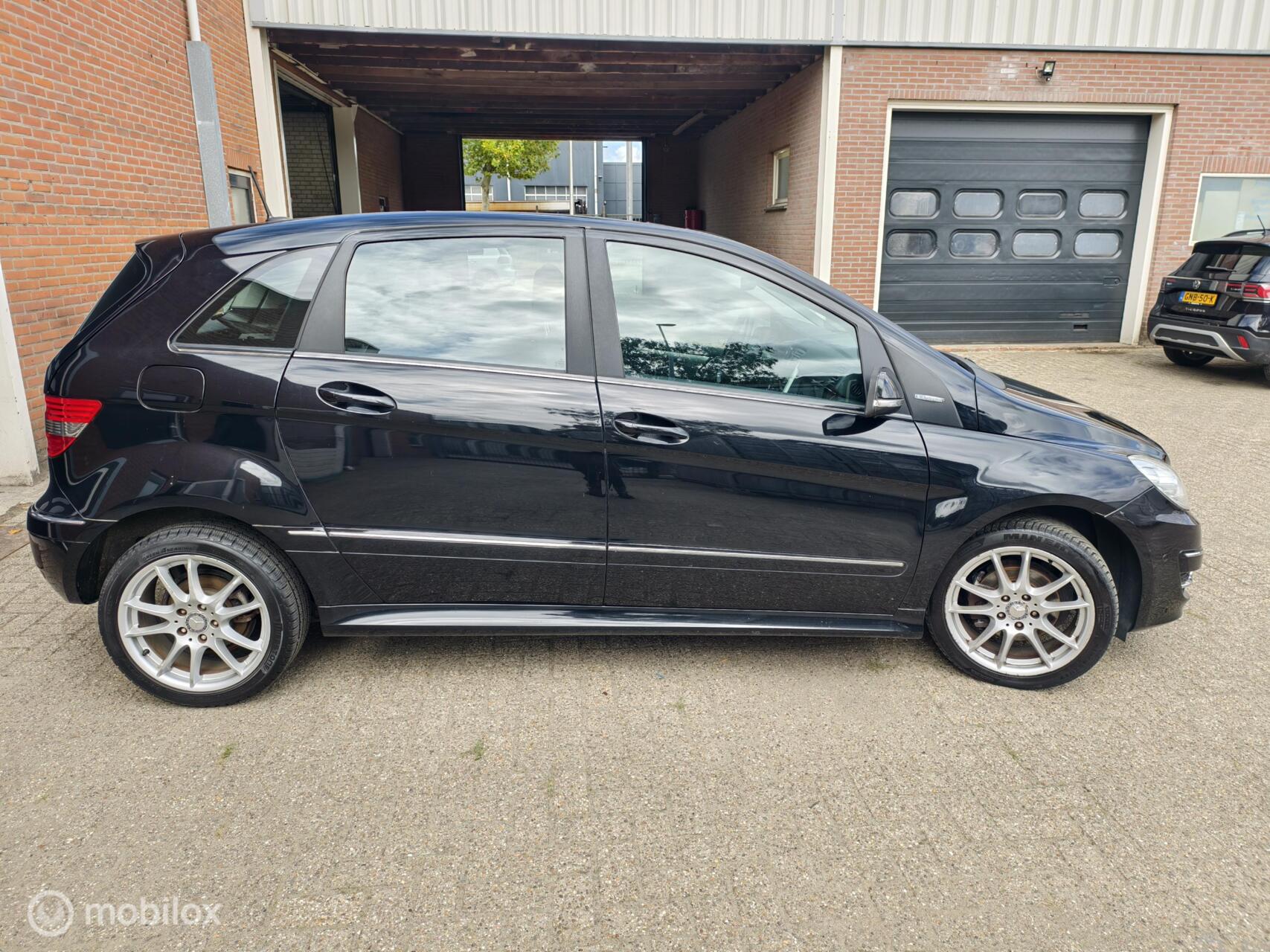 Foto van Mercedes-Benz B 160