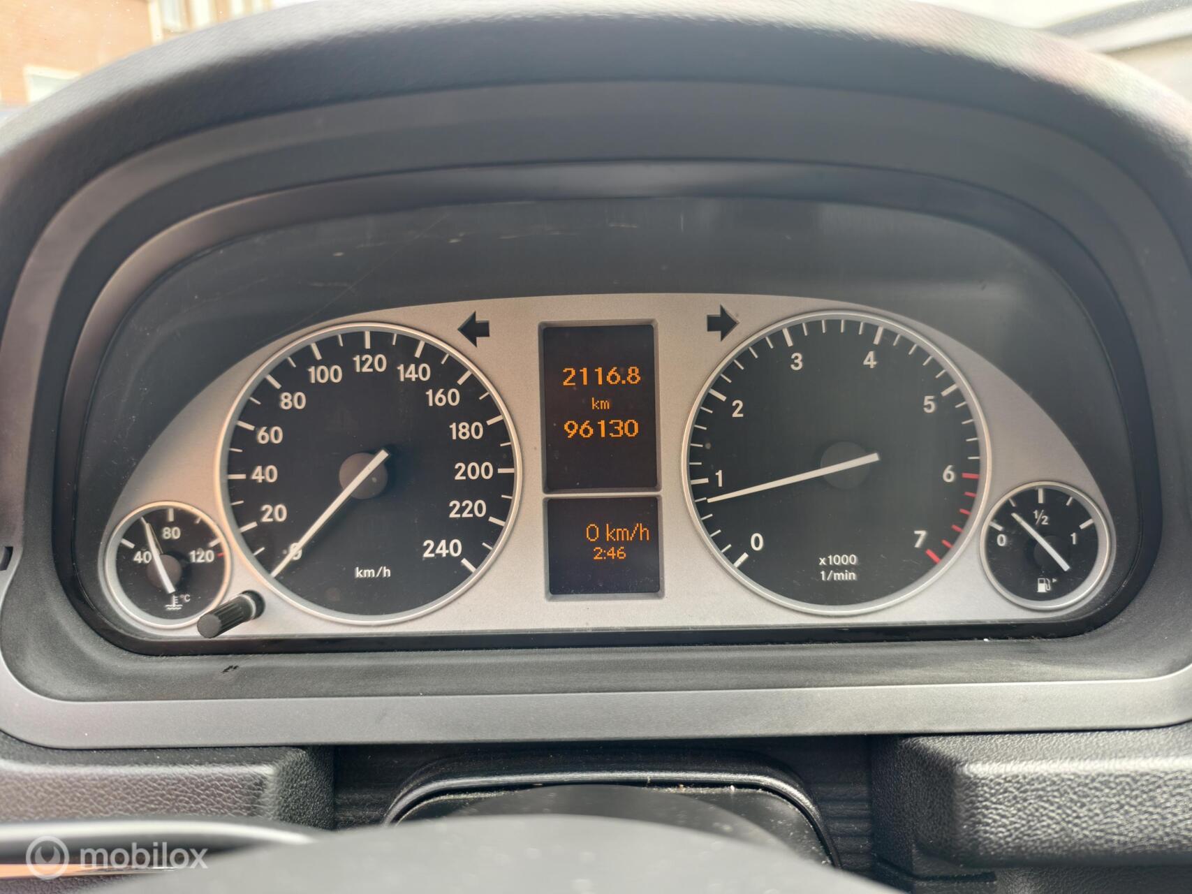 Foto van Mercedes-Benz B 160