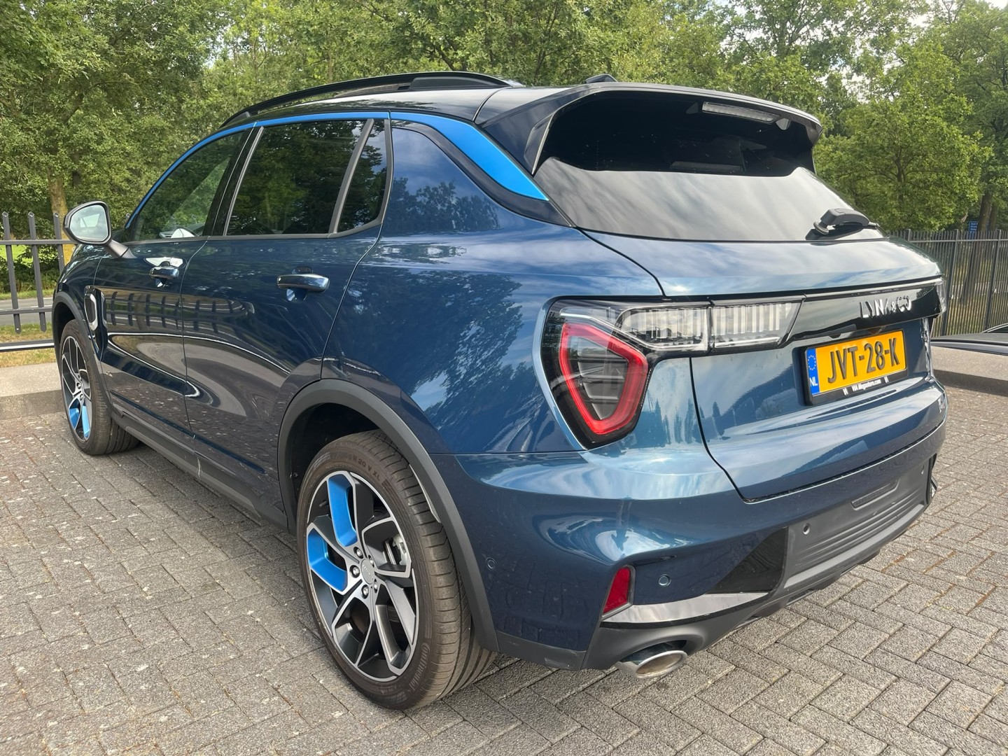 Foto van Lynk&co LYNK & Co 01