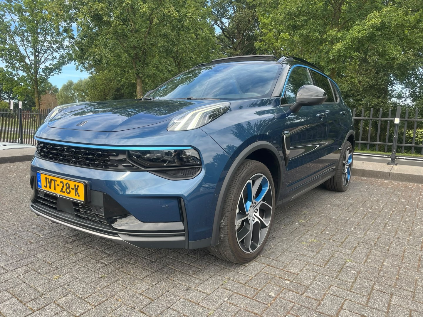 Lynk&co LYNK & Co 01 1.5 PHEV | NETTE AUTO!| Pano | Memory | 360º | Infinity | Donkere Hemel 2023 - voorkant