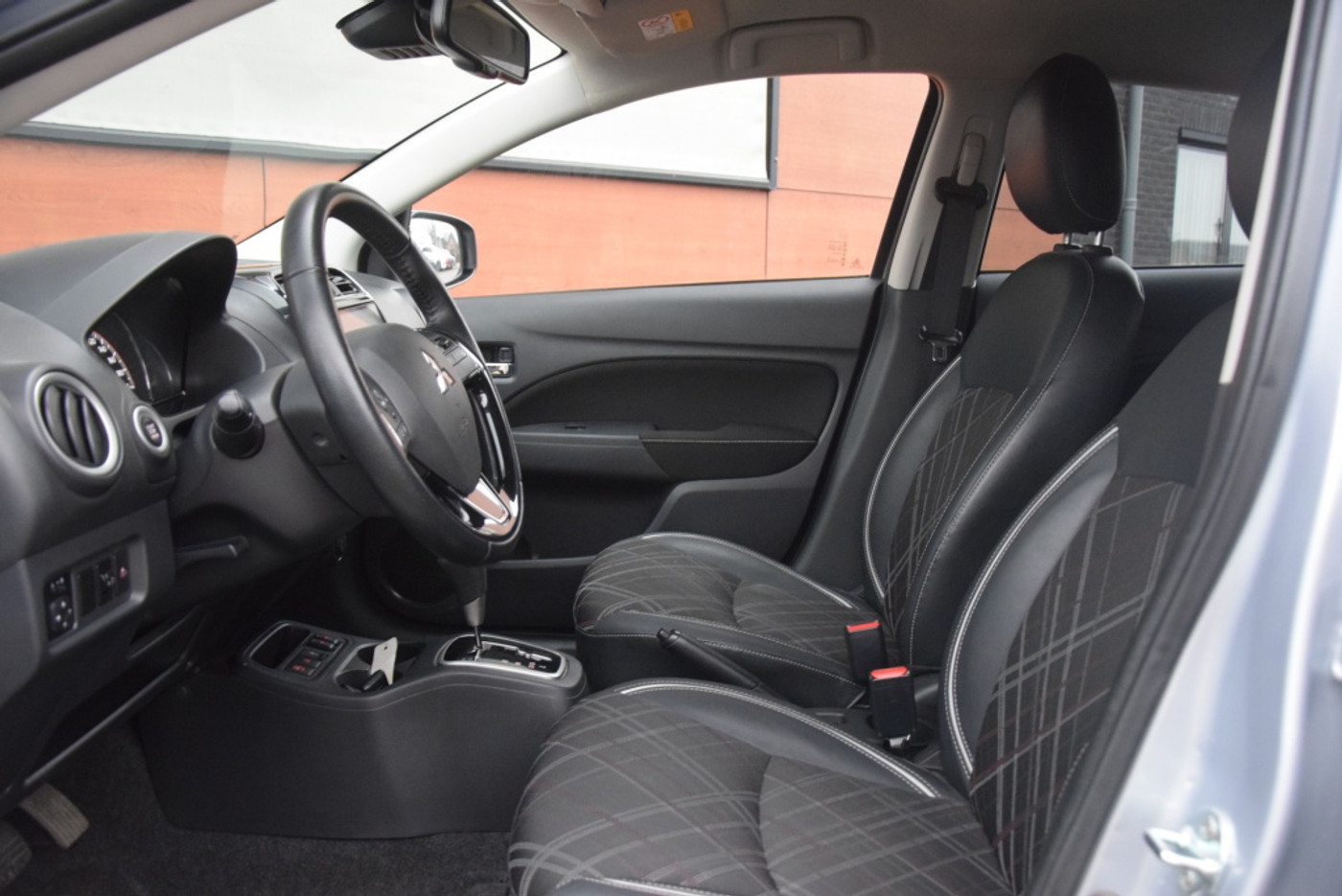 Foto van Mitsubishi Mitsubishi Space Star