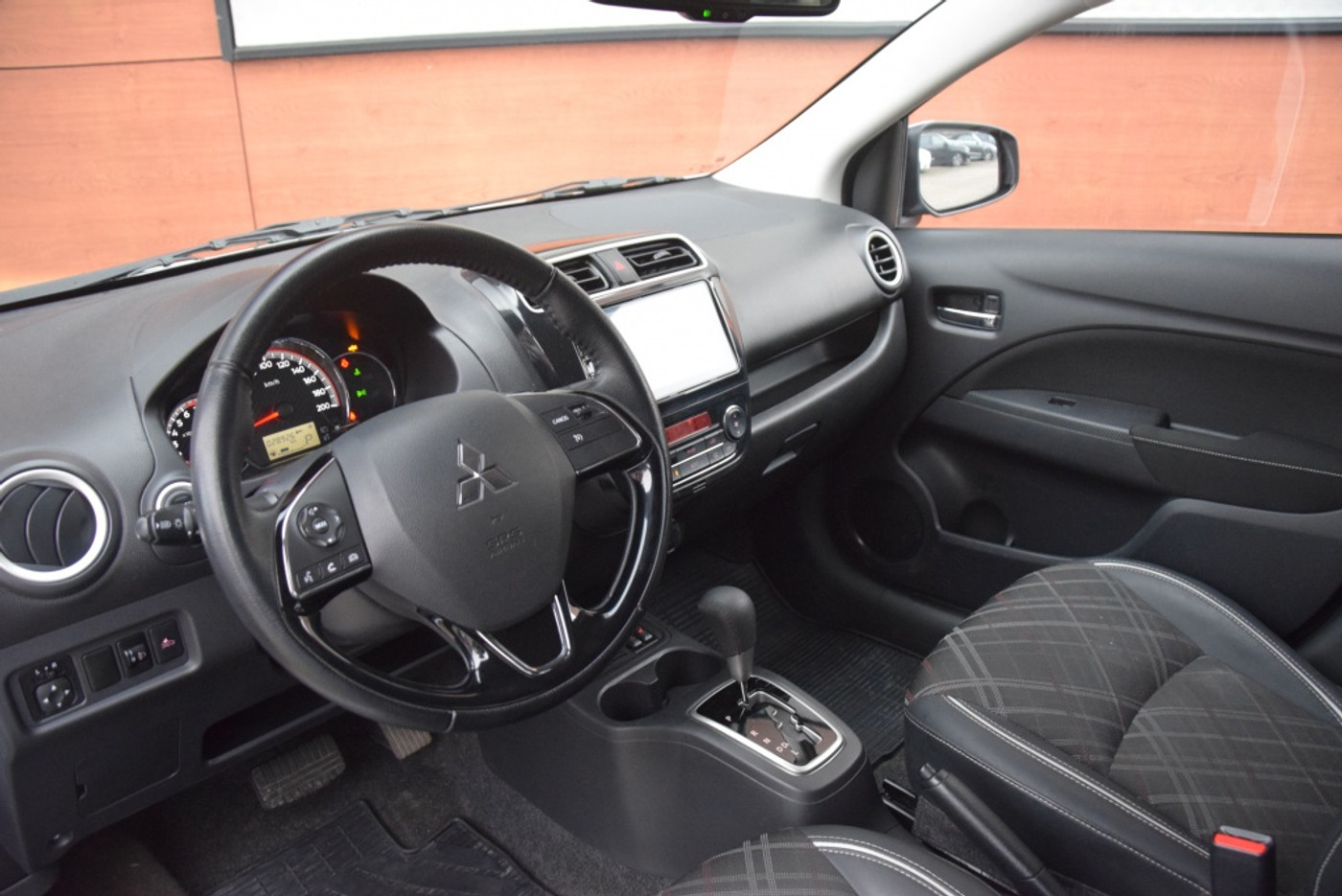 Foto van Mitsubishi Mitsubishi Space Star
