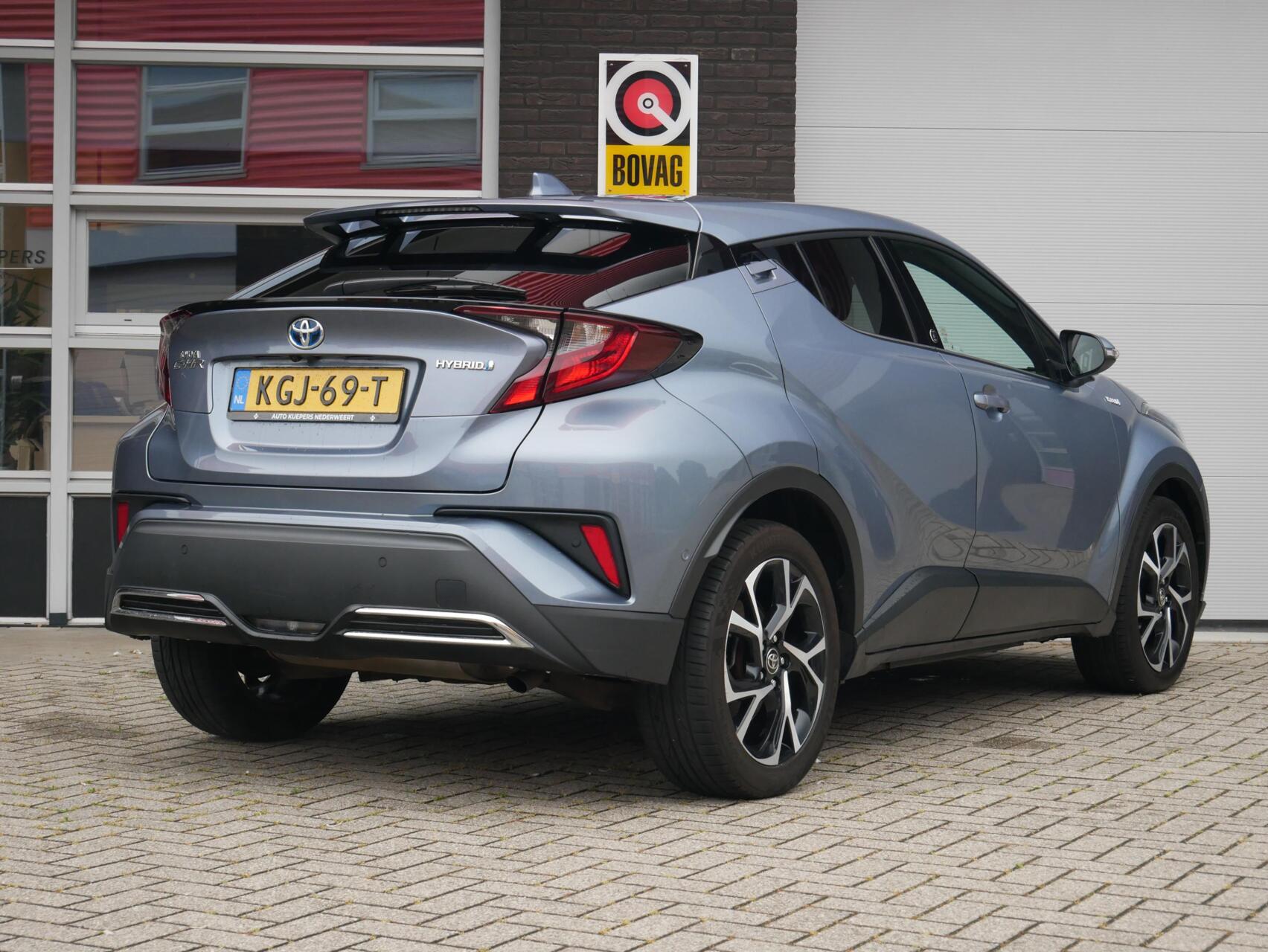 Foto van Toyota Toyota C-hr