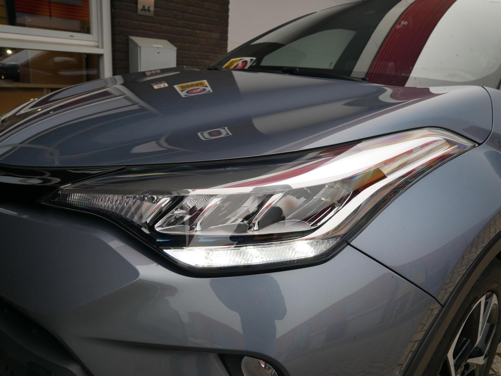 Foto van Toyota Toyota C-hr