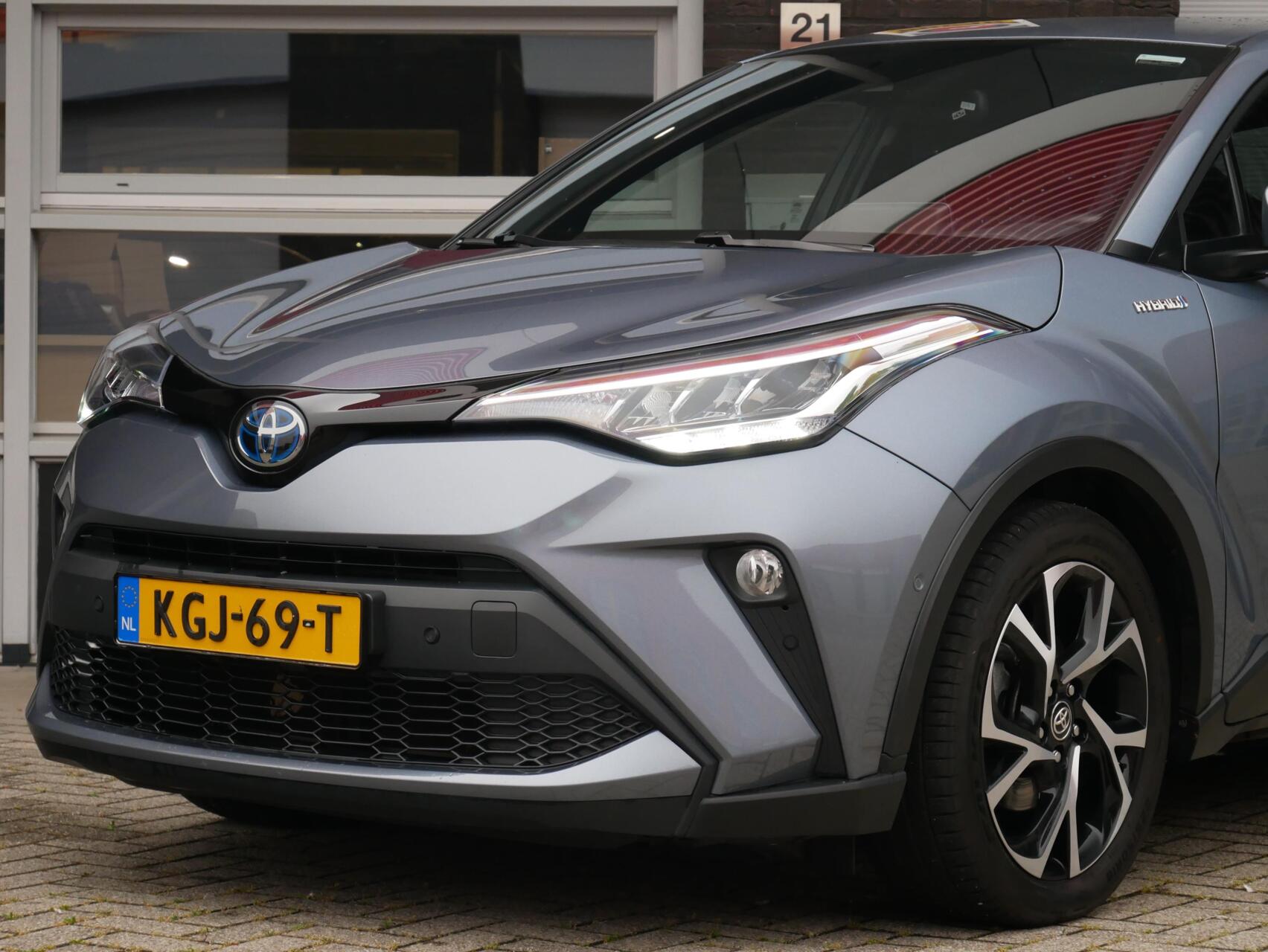Foto van Toyota Toyota C-hr