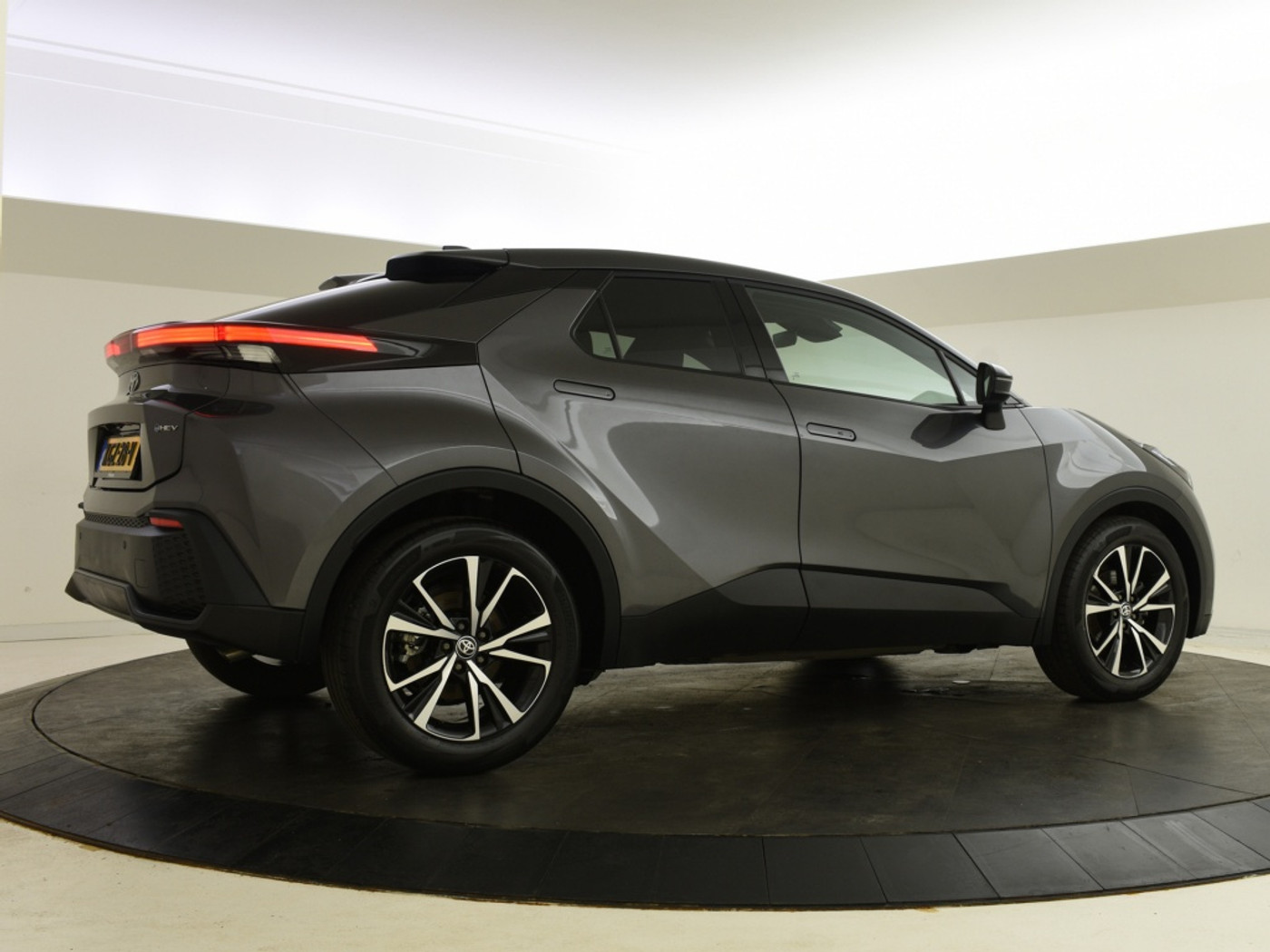 Foto van Toyota Toyota C-hr