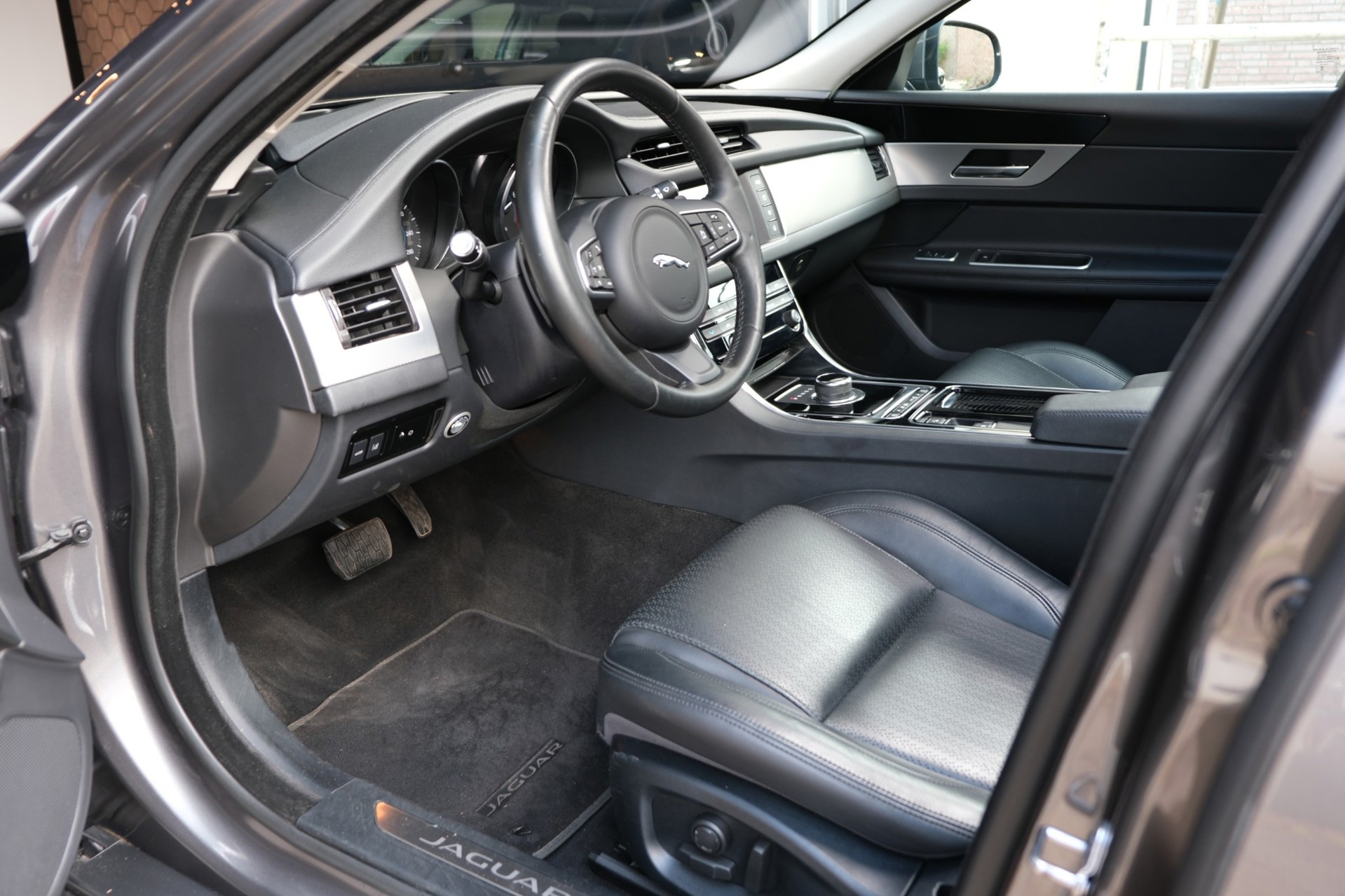 Foto van Jaguar Jaguar XF