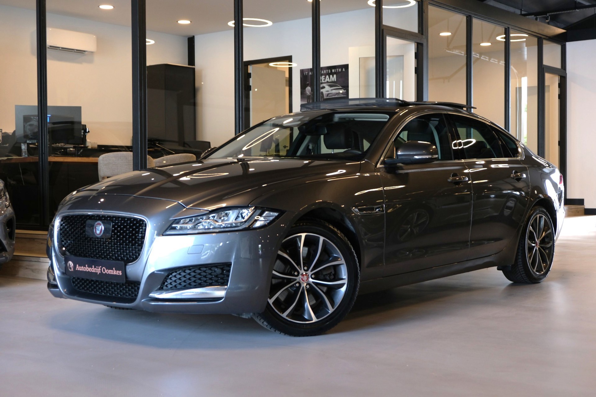 Foto van Jaguar Jaguar XF