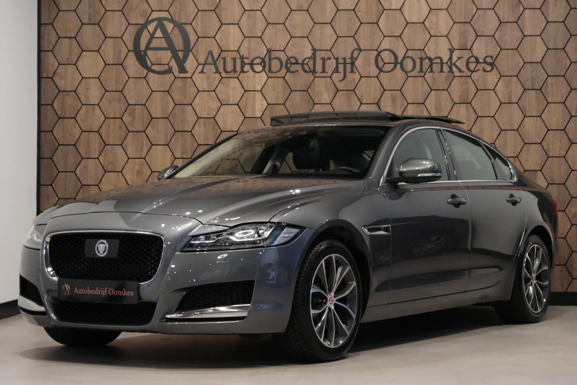 Foto van Jaguar Jaguar XF