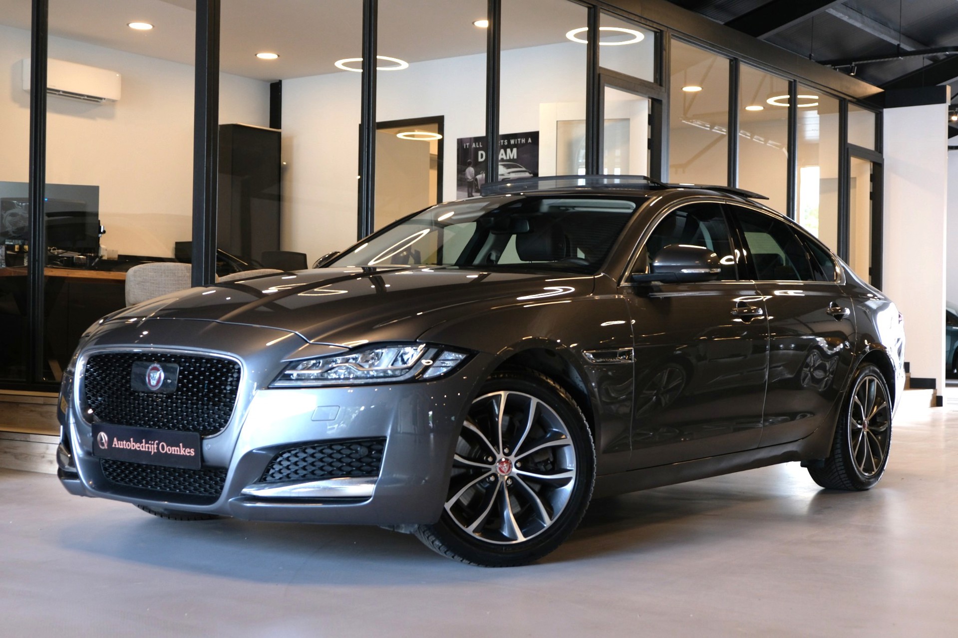 Foto van Jaguar Jaguar XF