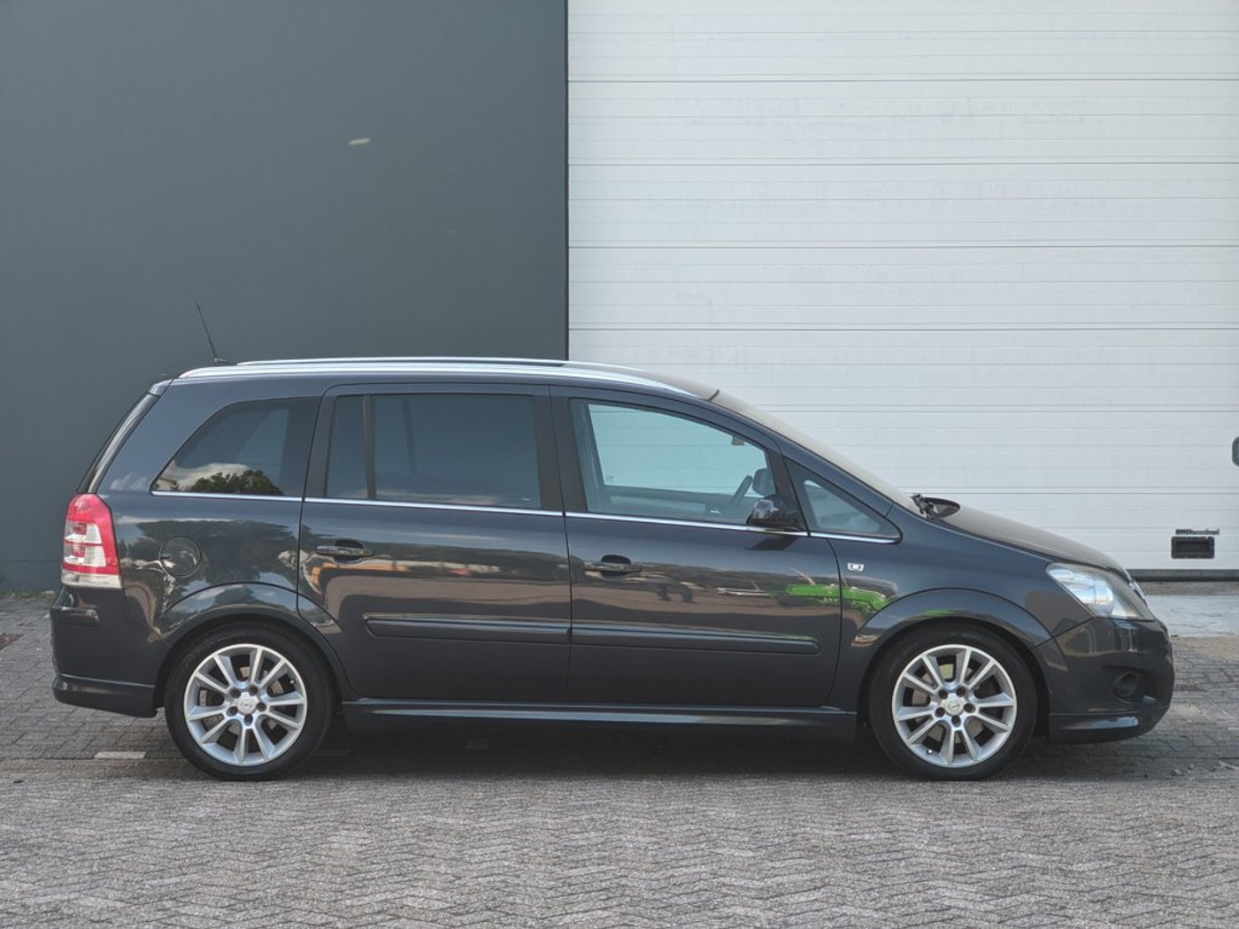 Foto van Opel Zafira