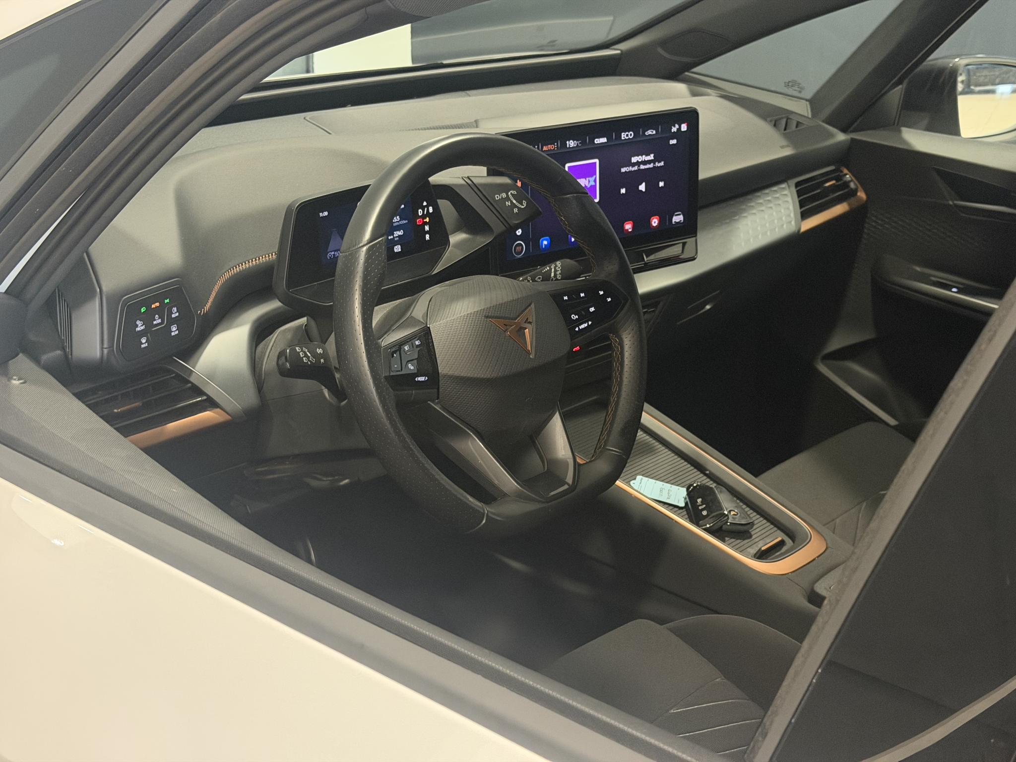 Foto van Cupra Born 150 KW 58/62 KWH