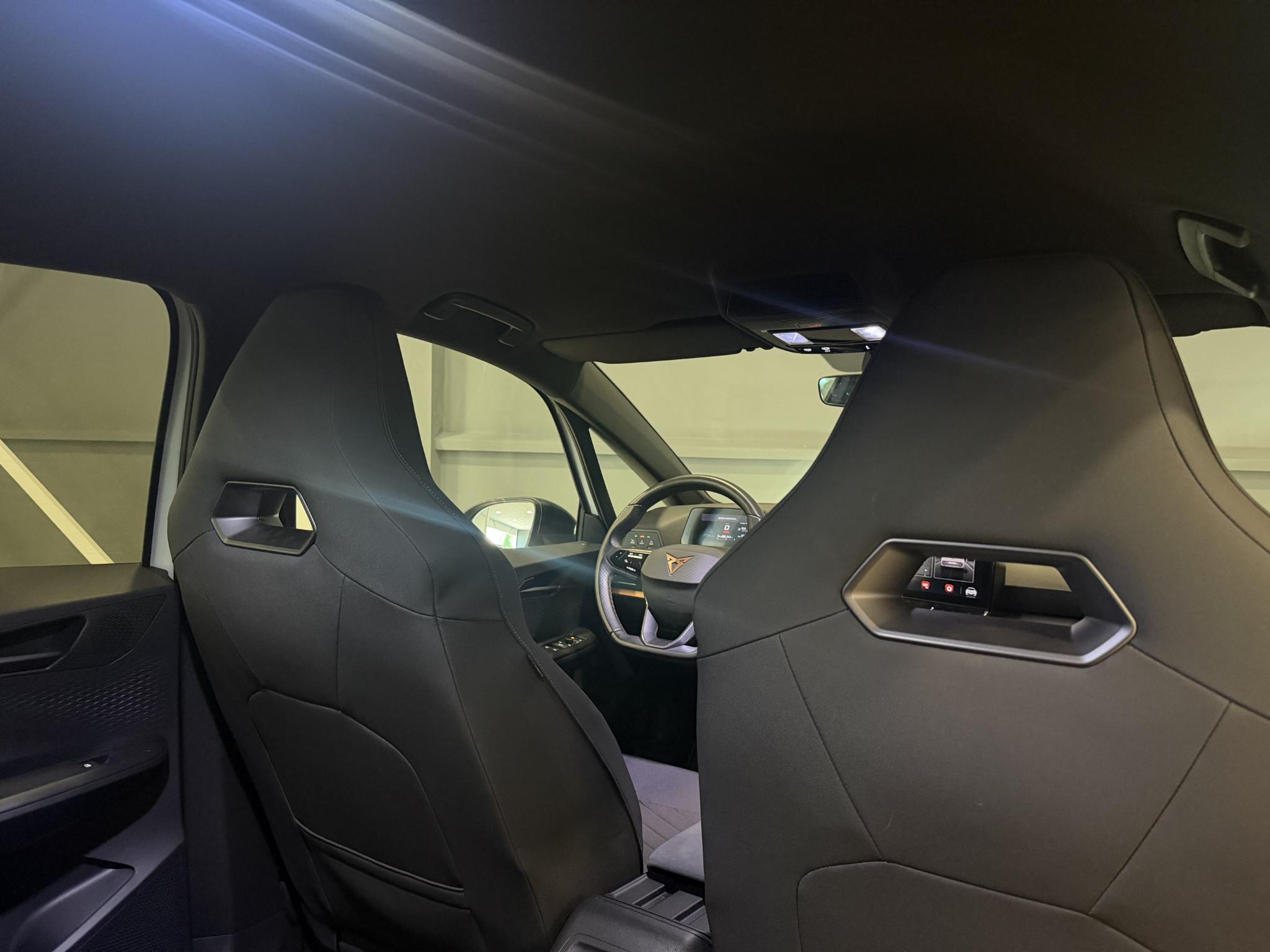Foto van Cupra Born 150 KW 58/62 KWH