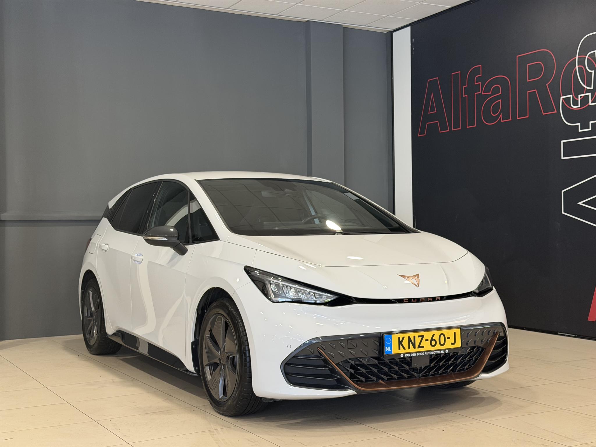 Foto van Cupra Born 150 KW 58/62 KWH