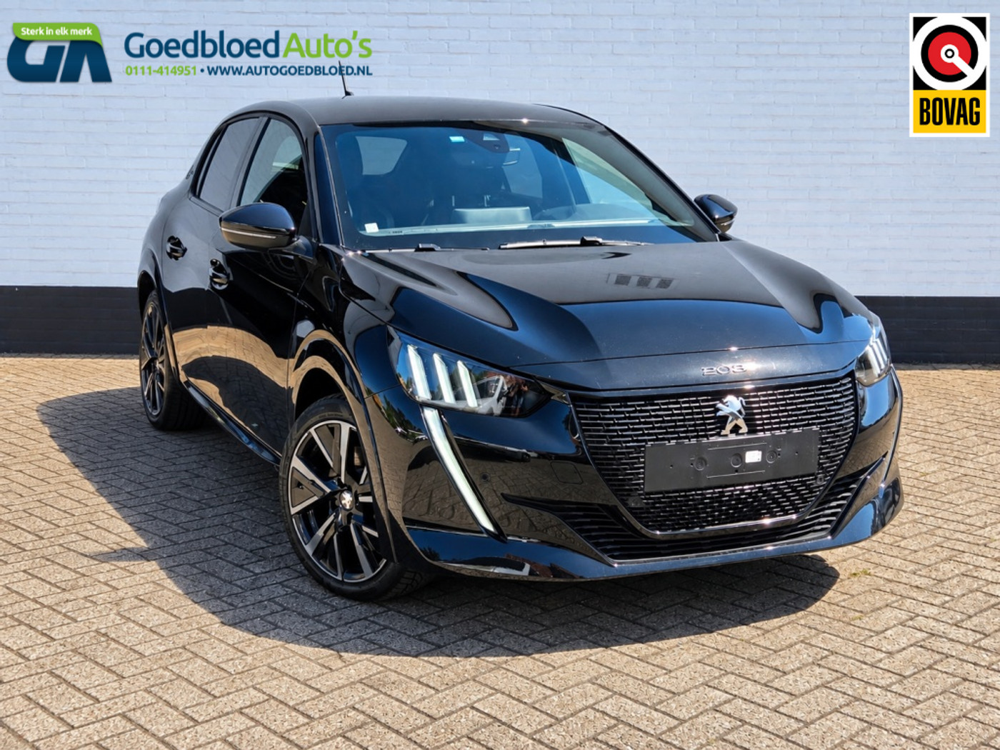 Peugeot E-208 GT 50 kWh | Pack Alcantara | Verwarmde voorstoelen | Massagefunc 2023 - voorkant
