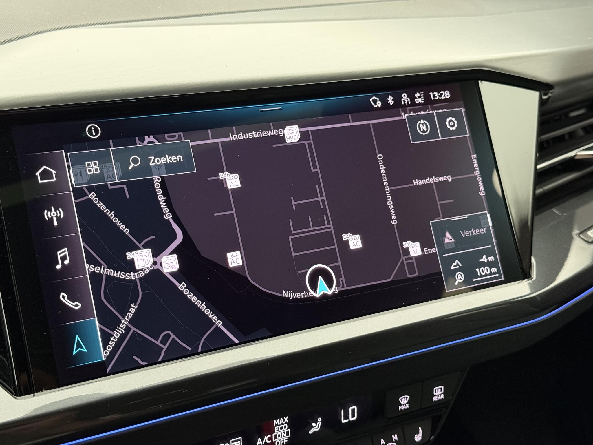 Foto van Audi Q4 50 E-tron