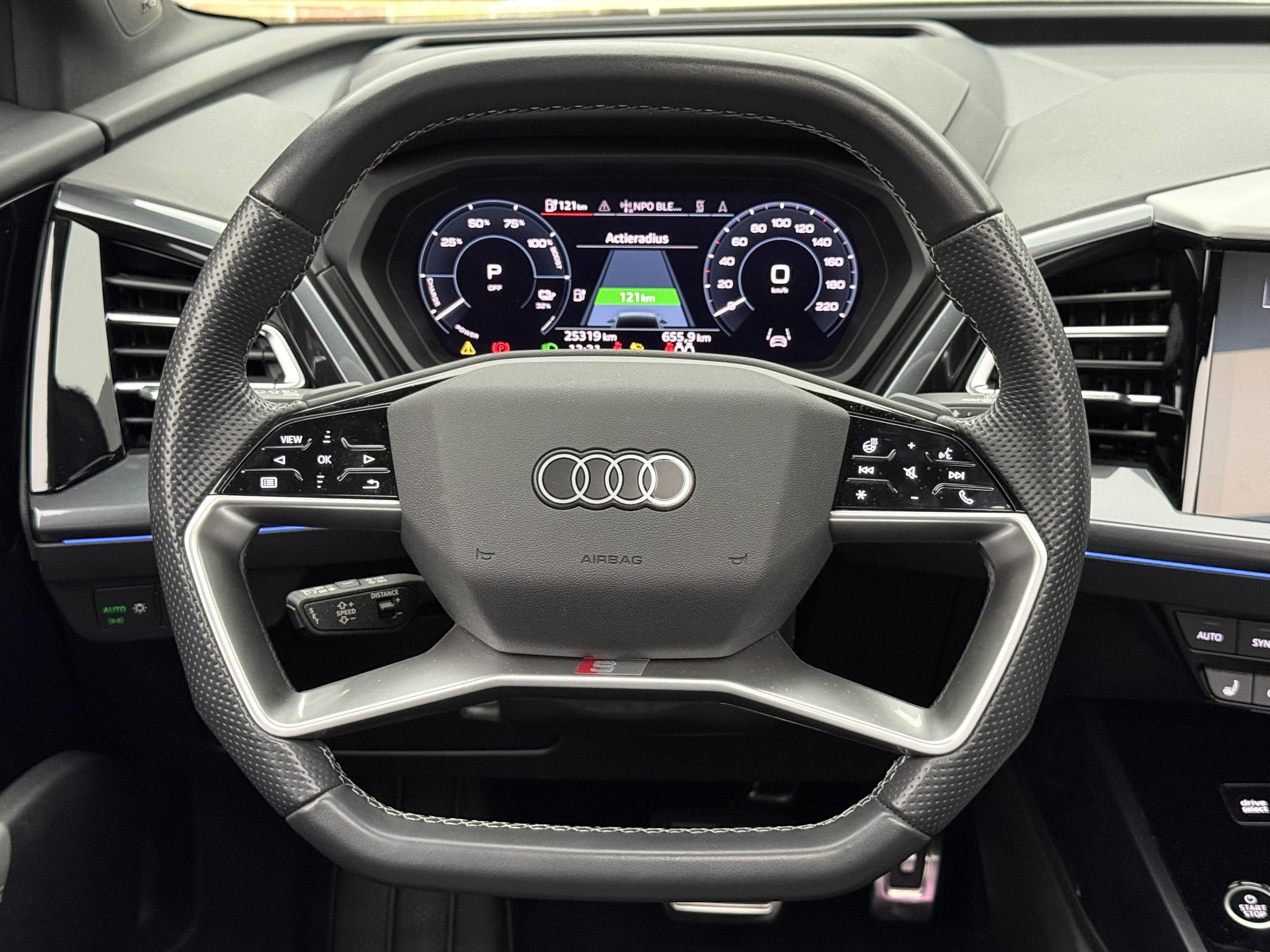 Foto van Audi Q4 50 E-tron