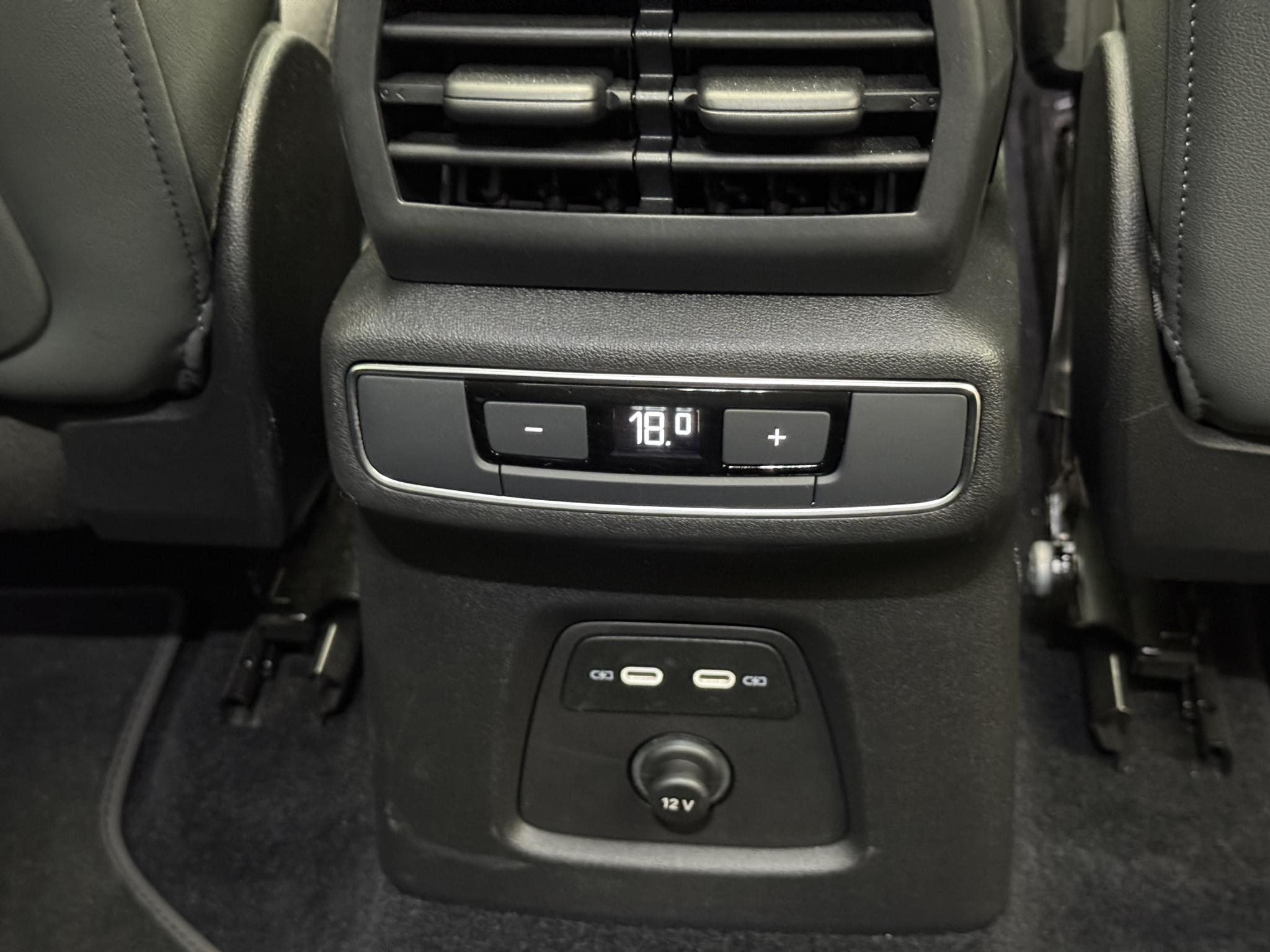 Foto van Audi Q4 50 E-tron