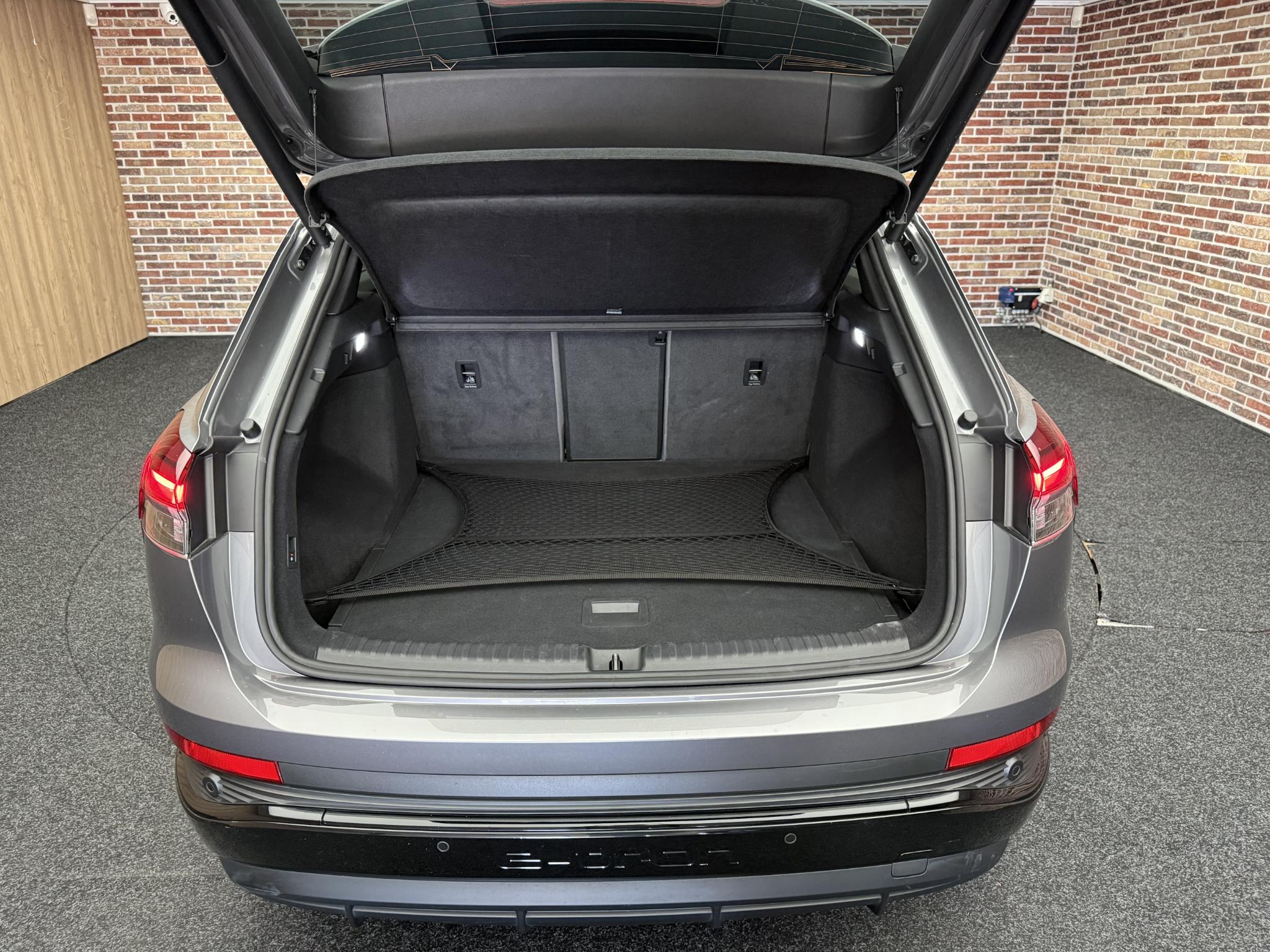 Foto van Audi Q4 50 E-tron