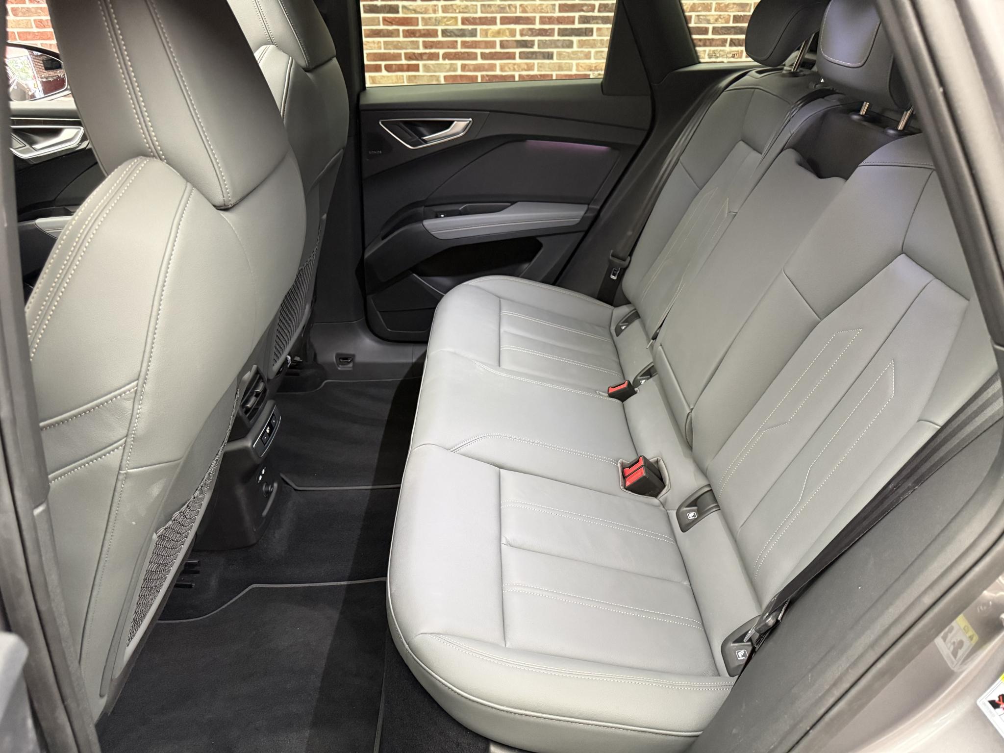 Foto van Audi Q4 50 E-tron