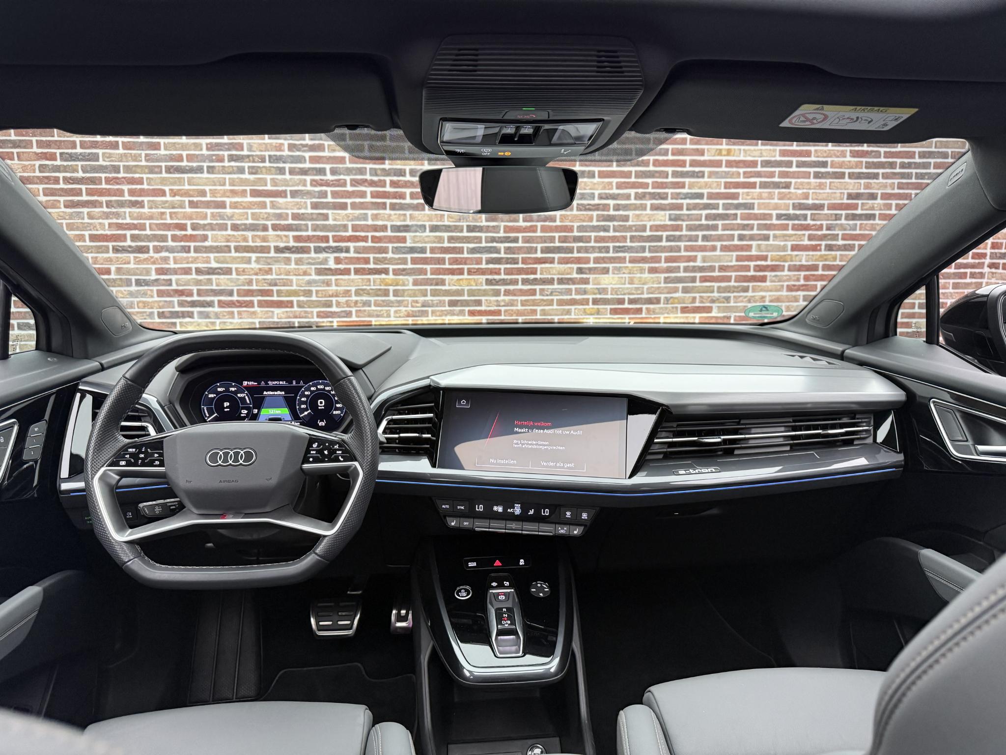 Foto van Audi Q4 50 E-tron