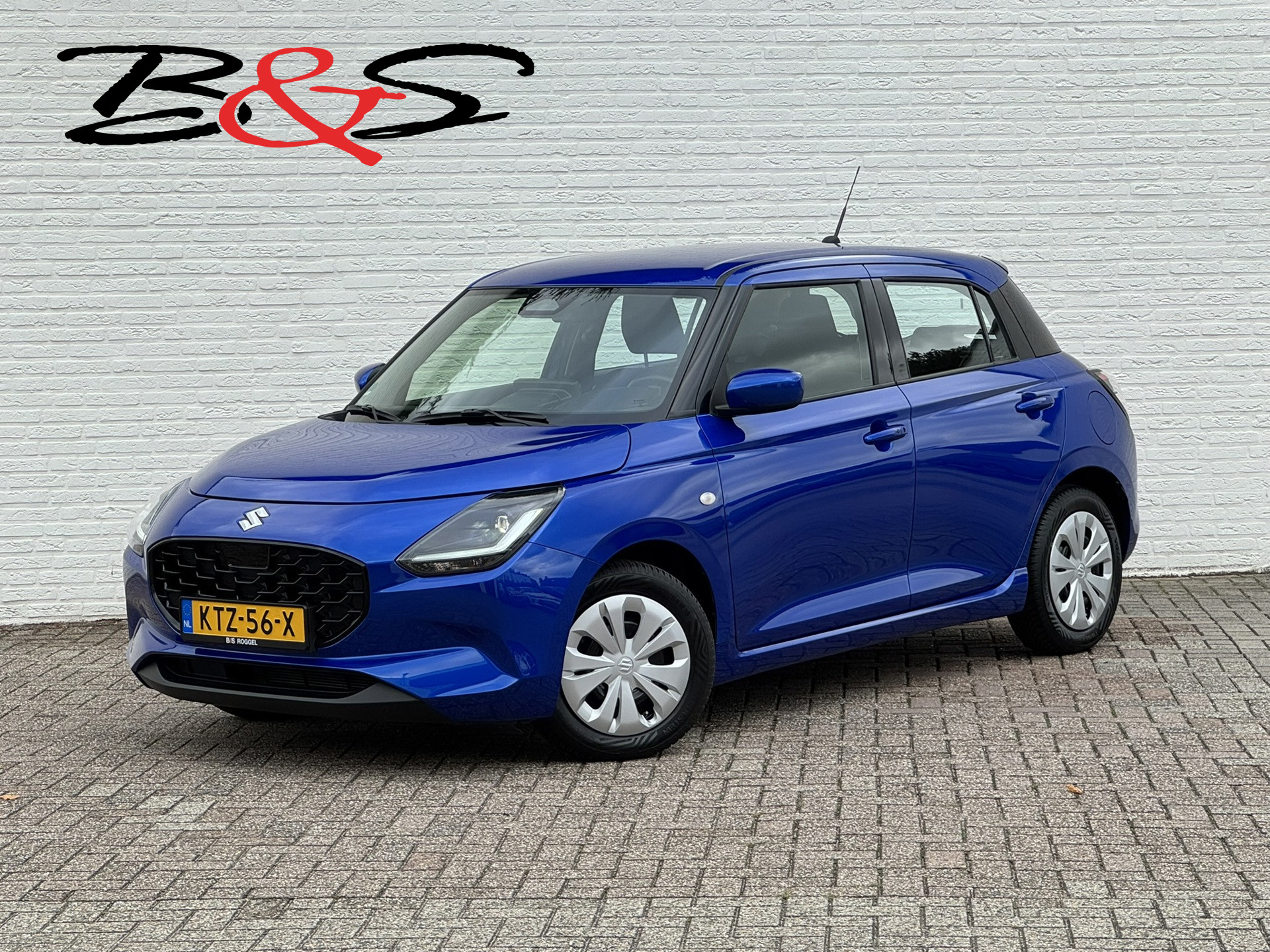 Suzuki Swift 1.2 Style Smart Hybrid Adaptive cruise Camera Pdc Navigatie Dodehoek Carplay 2025 - voorkant