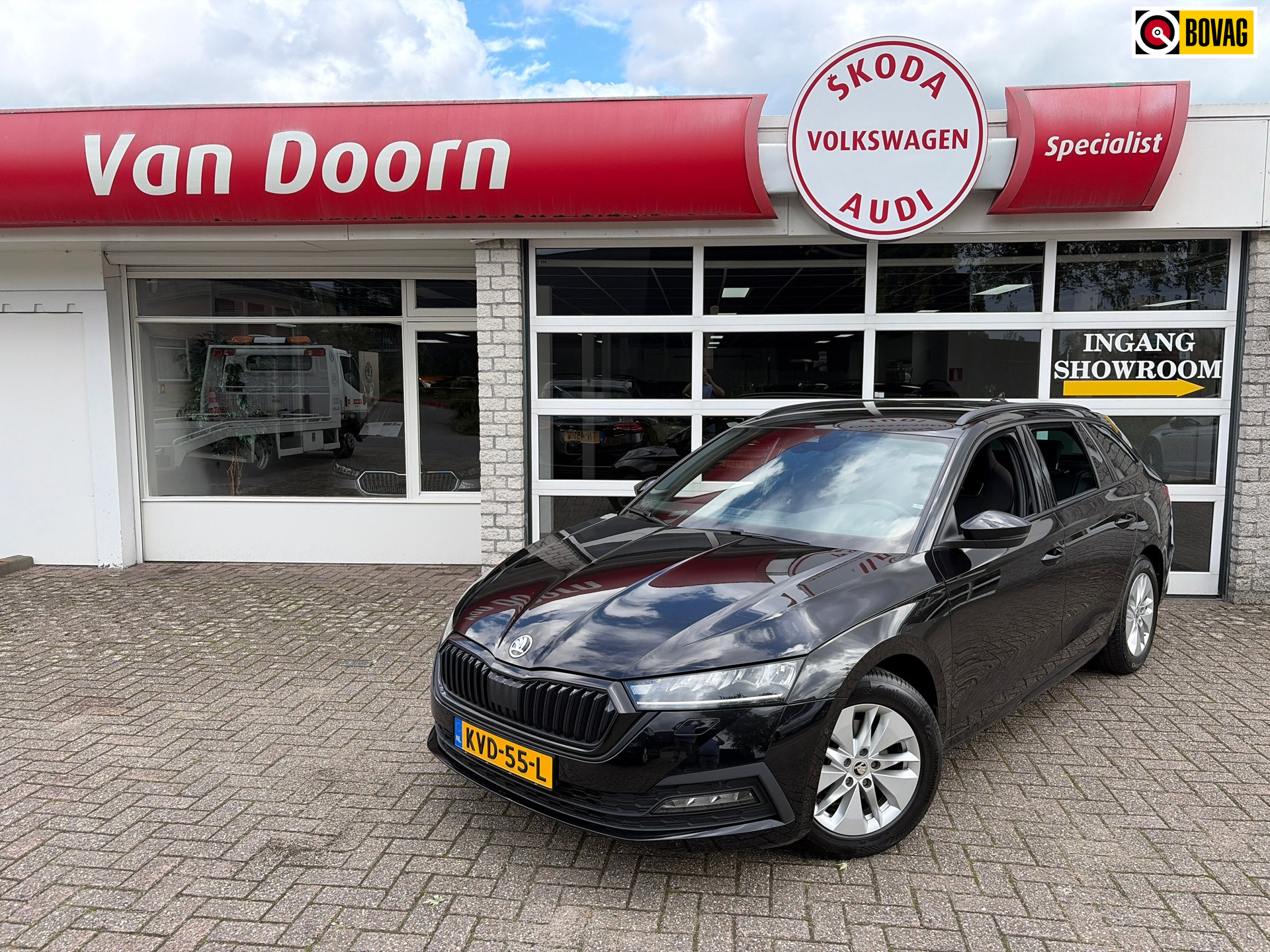 Skoda Octavia 1.0 TSI Business Edition Plus 2022 - voorkant