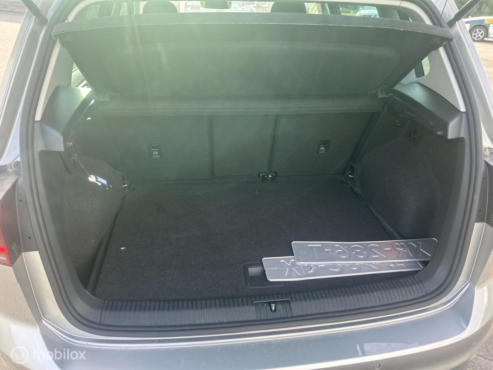 Foto van Volkswagen Golf Sportsvan