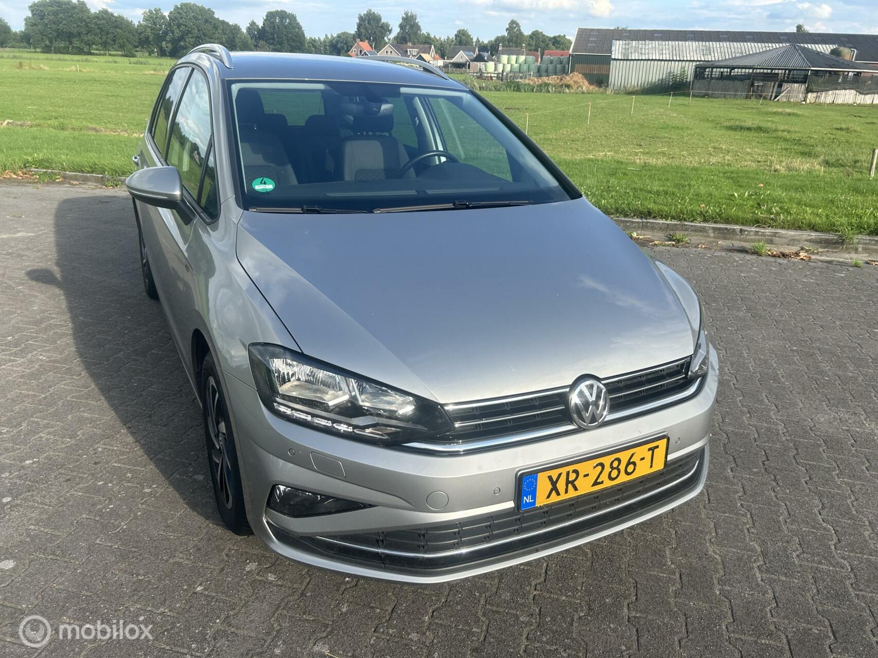 Foto van Volkswagen Golf Sportsvan