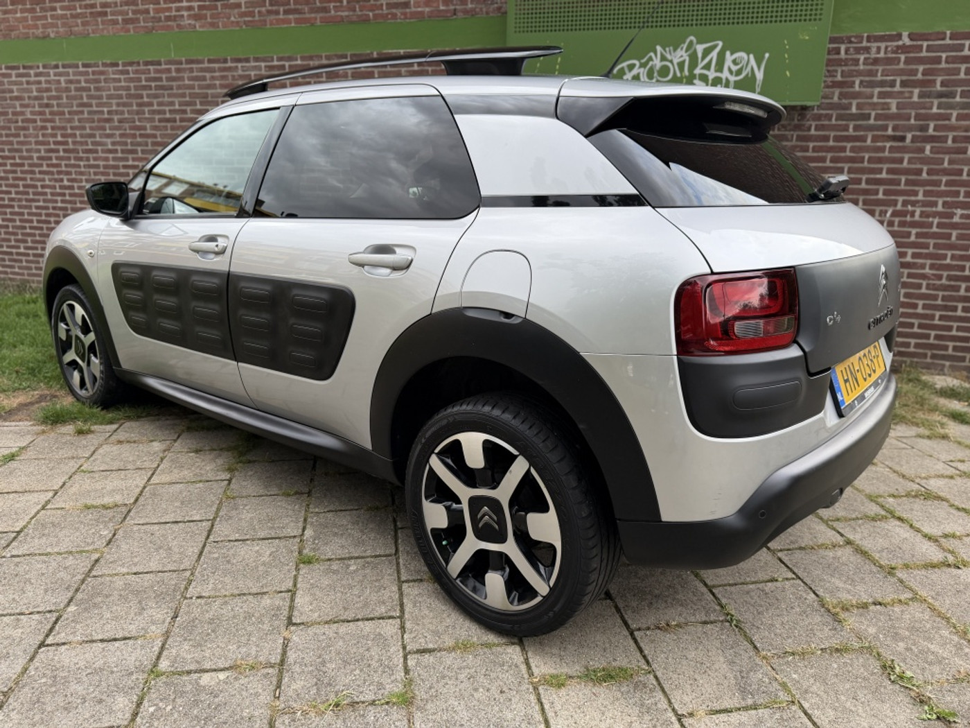 Foto van Citroen C4 Cactus