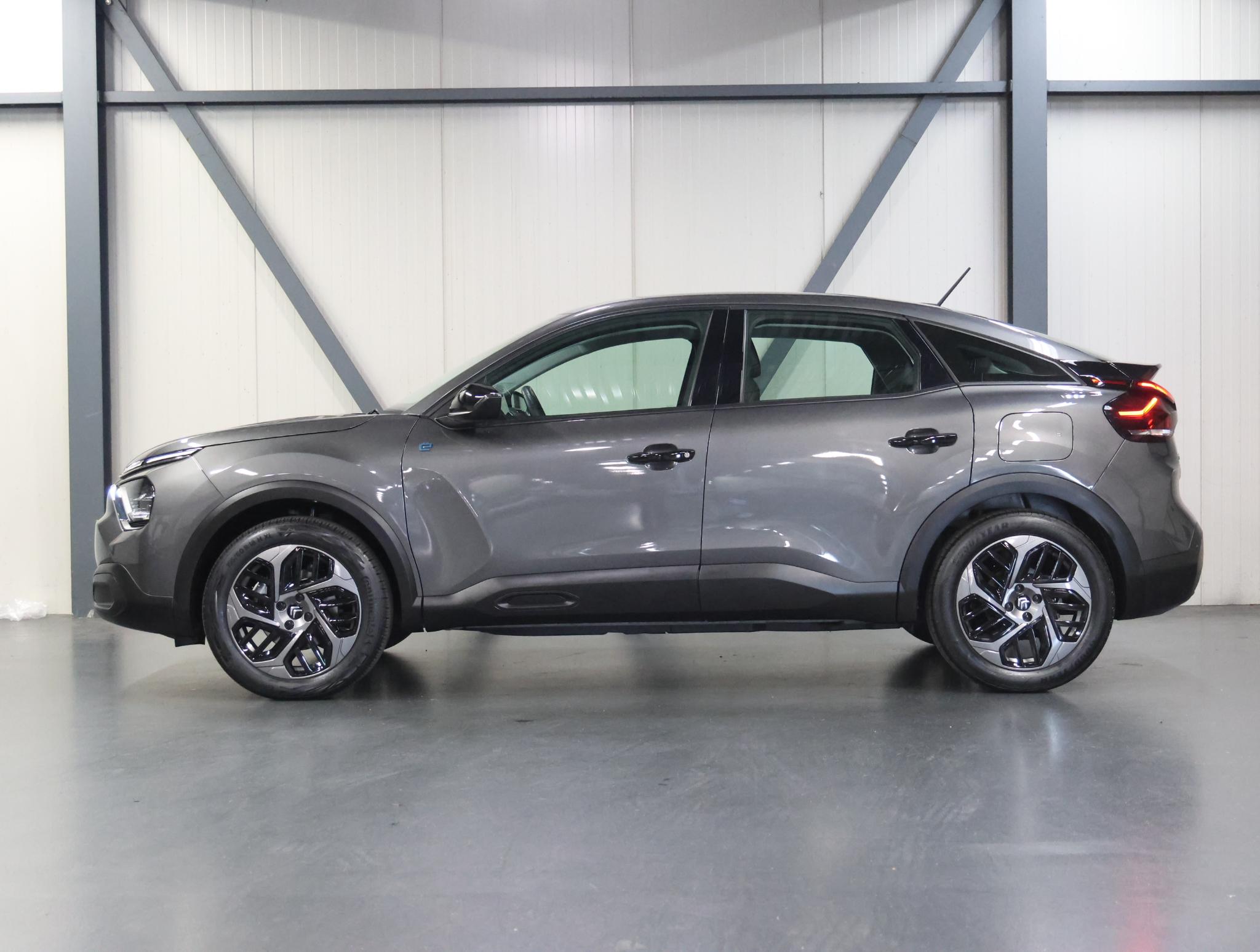 Foto van Citroen E-c4