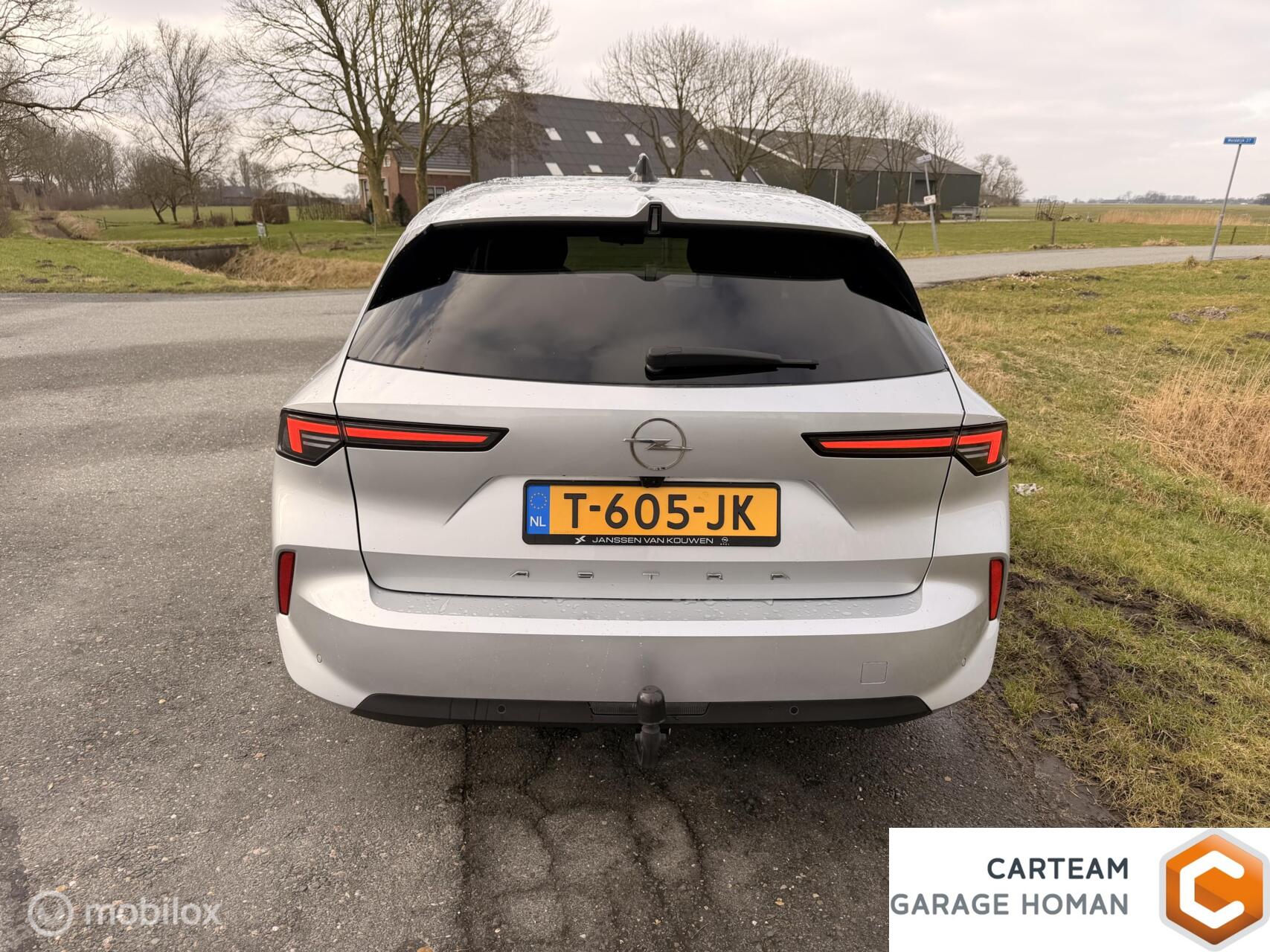 Foto van Opel Astra Sports Tourer
