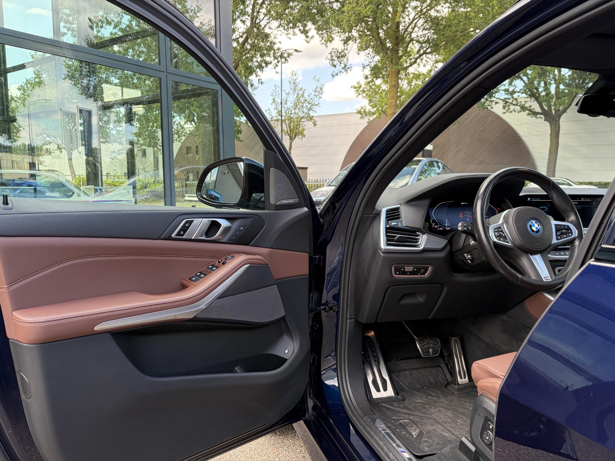 Foto van BMW X5 Xdrive45e