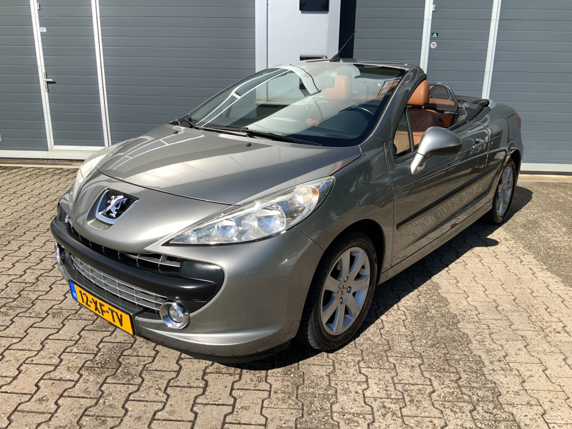 Peugeot 207 1.6 VTi Leder Climate PDC APK 9-2027 2007 - voorkant