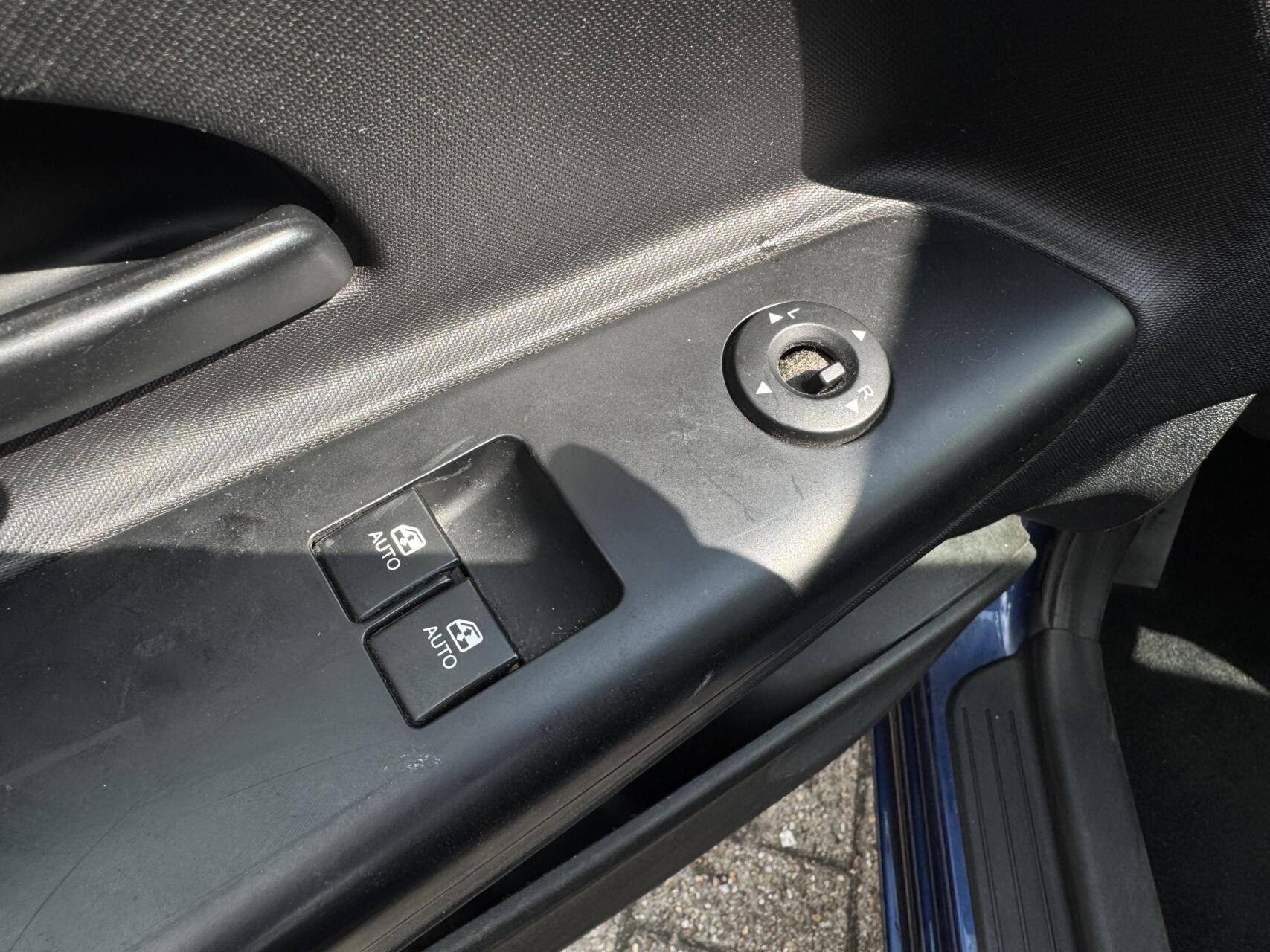 Foto van Kia Cee D