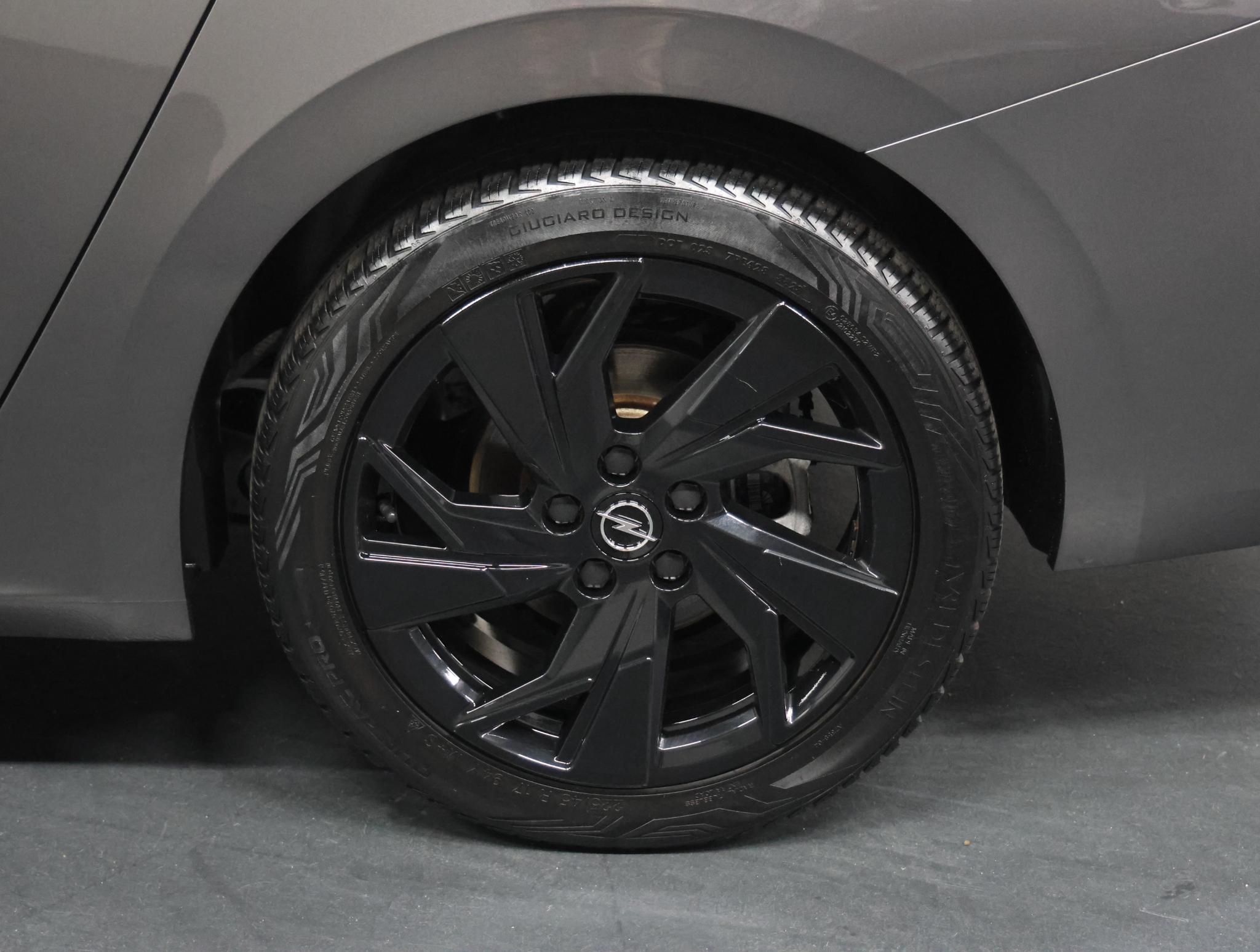 Foto van Opel Astra Sports Tourer