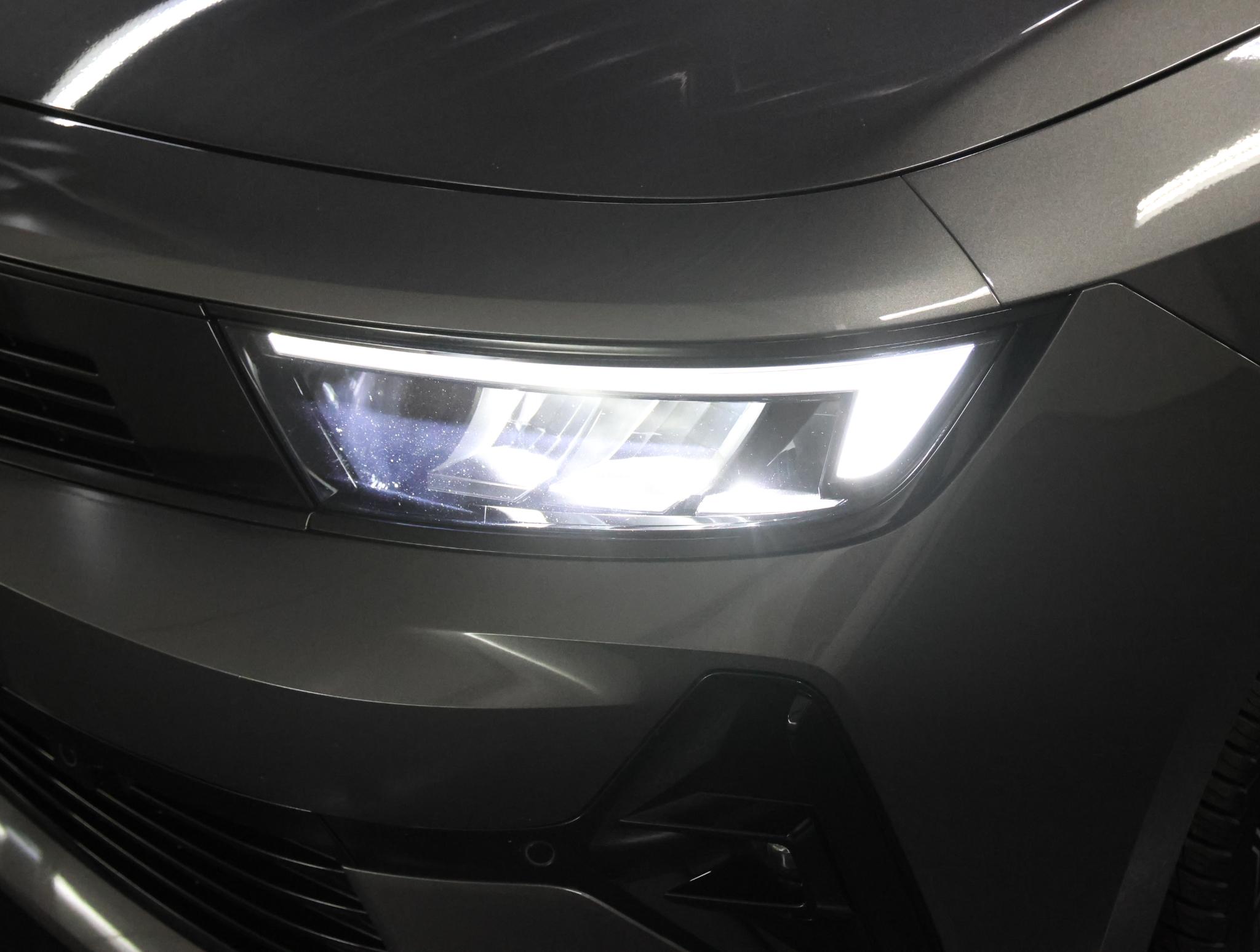 Foto van Opel Astra Sports Tourer