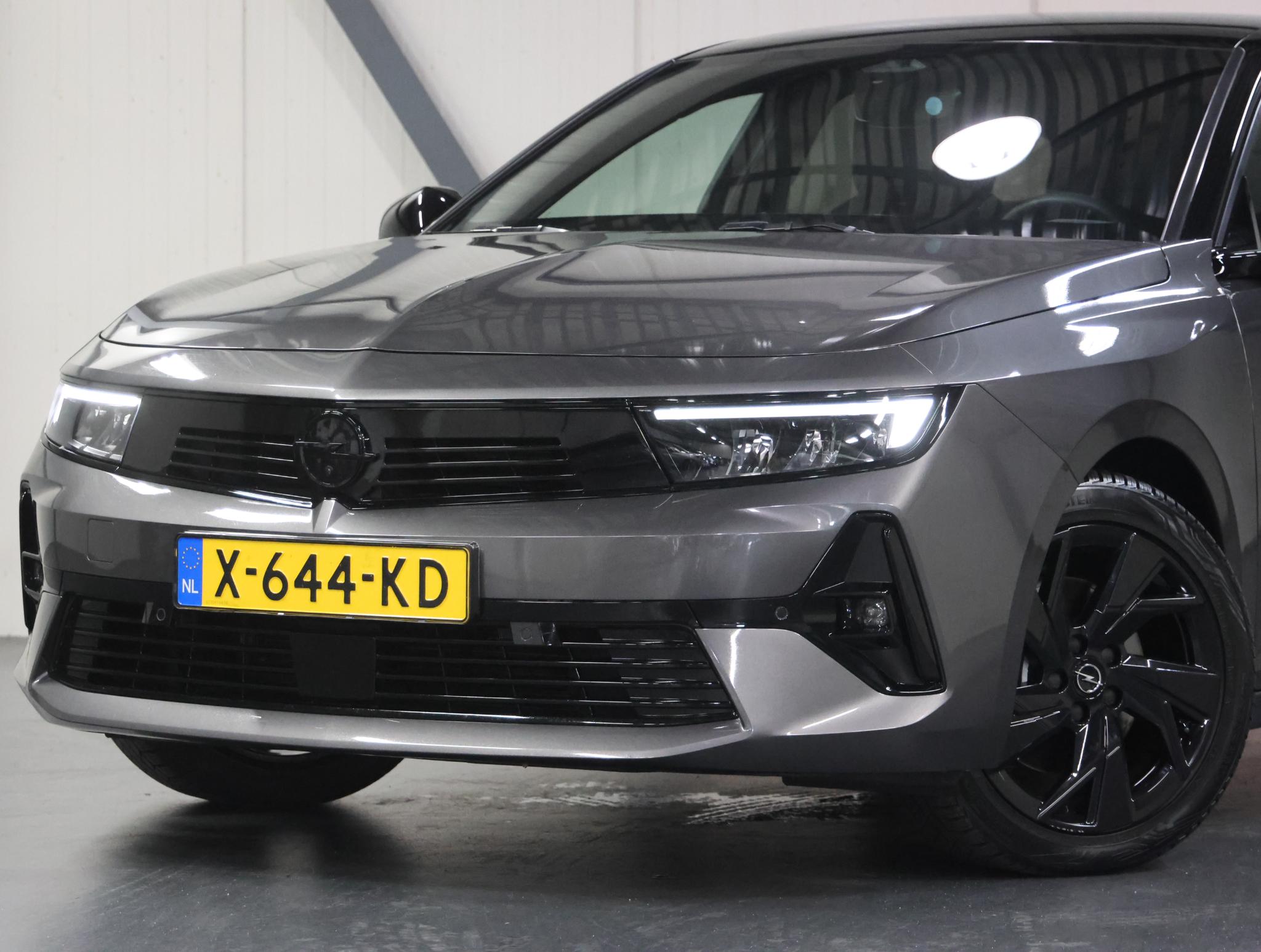 Foto van Opel Astra Sports Tourer