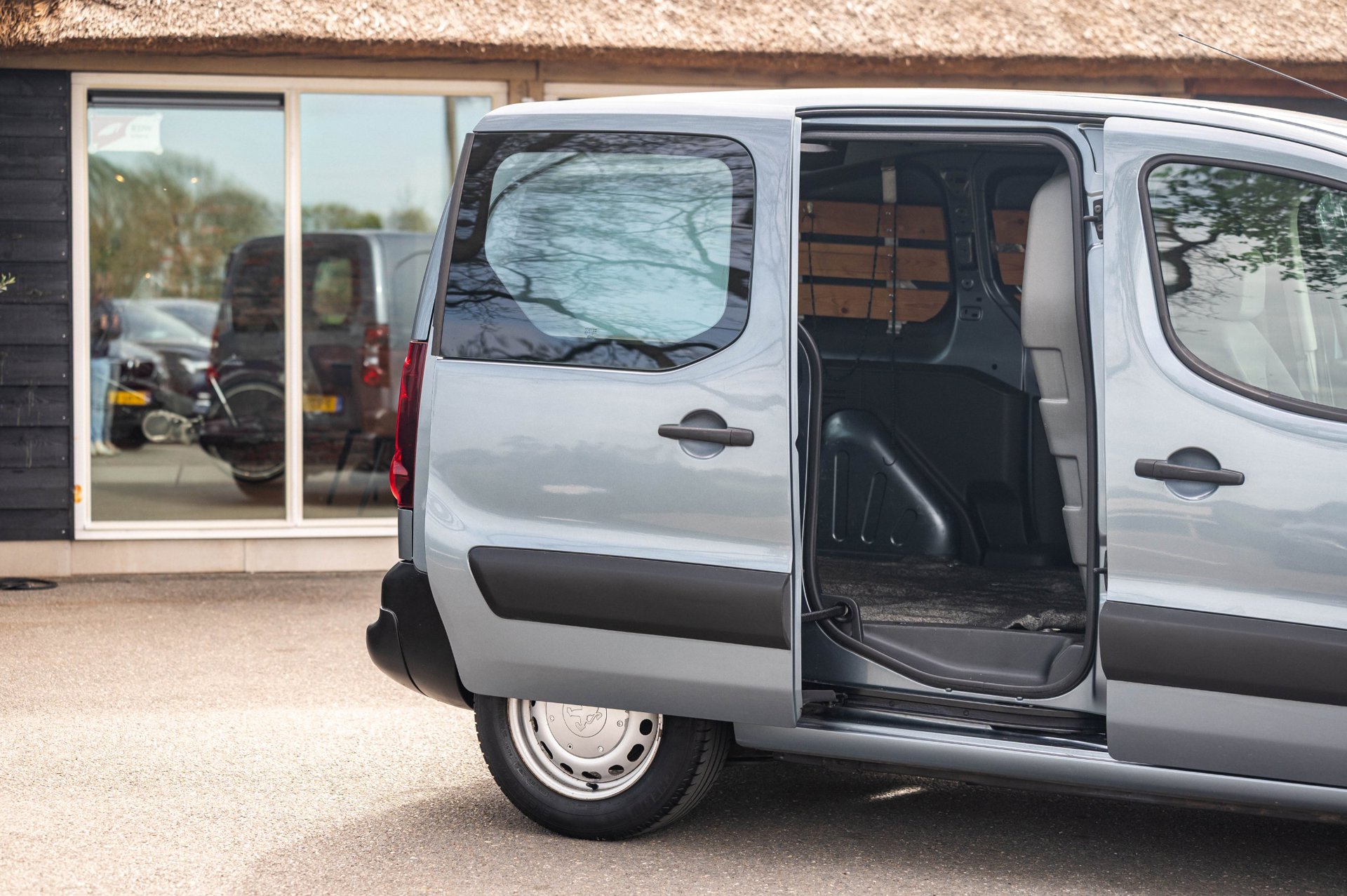 Foto van Peugeot Partner
