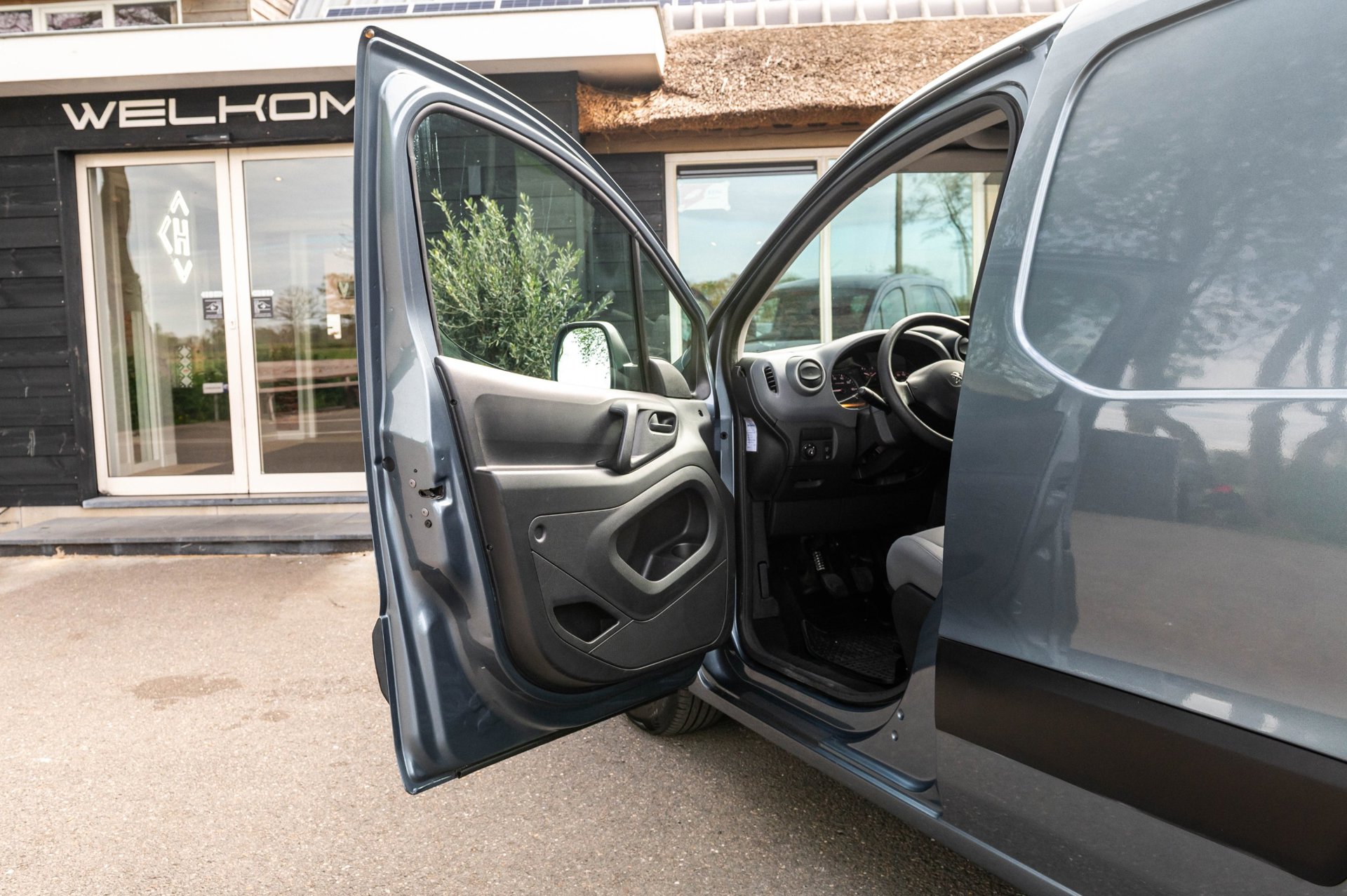 Foto van Peugeot Partner