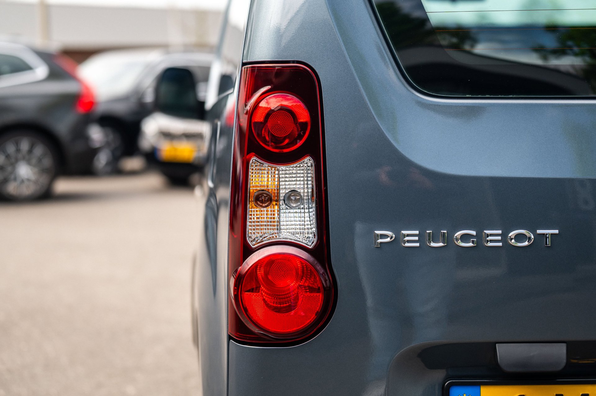 Foto van Peugeot Partner