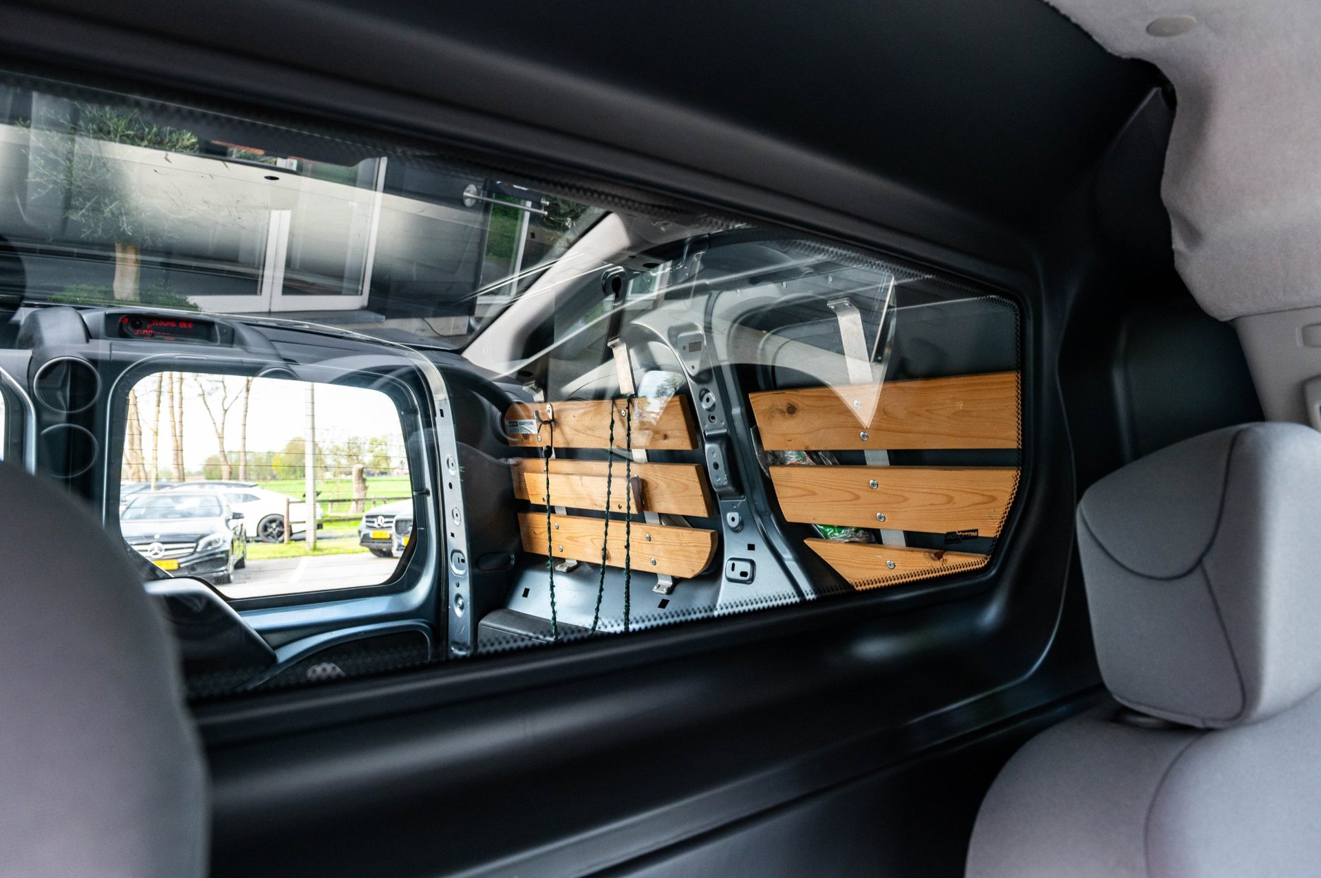Foto van Peugeot Partner