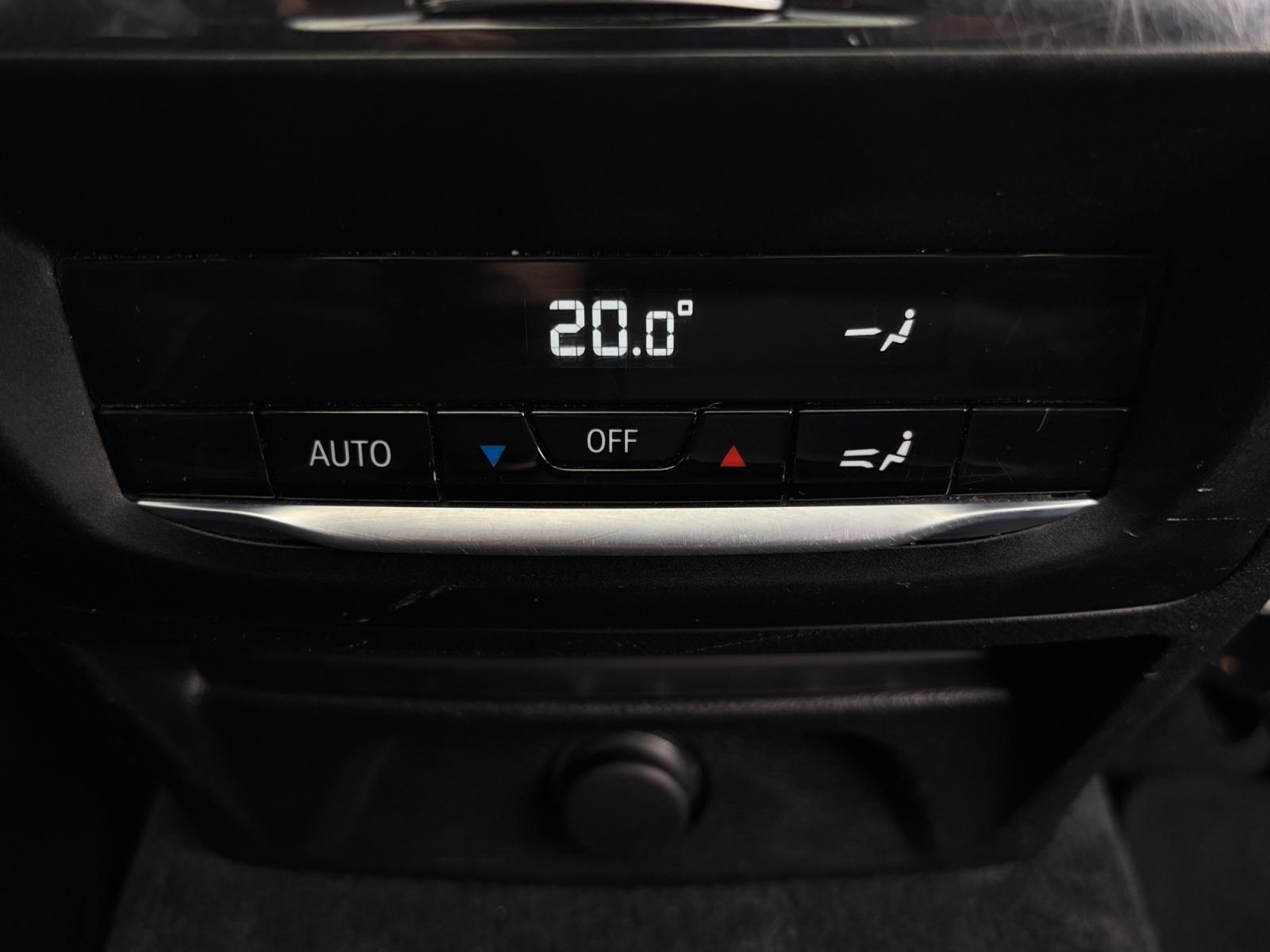 Foto van BMW X3 Xdrive20i